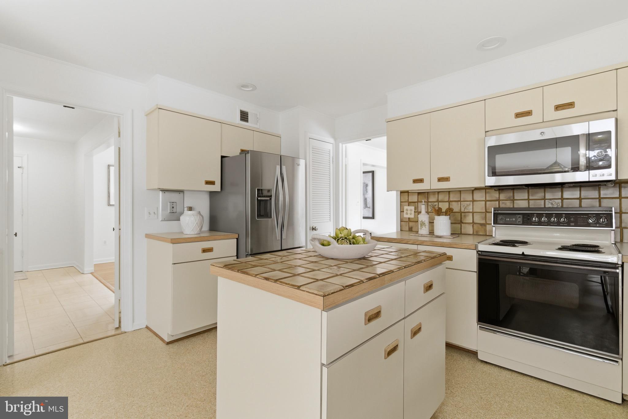 SLEEPY HOLLOW PARK - Residential