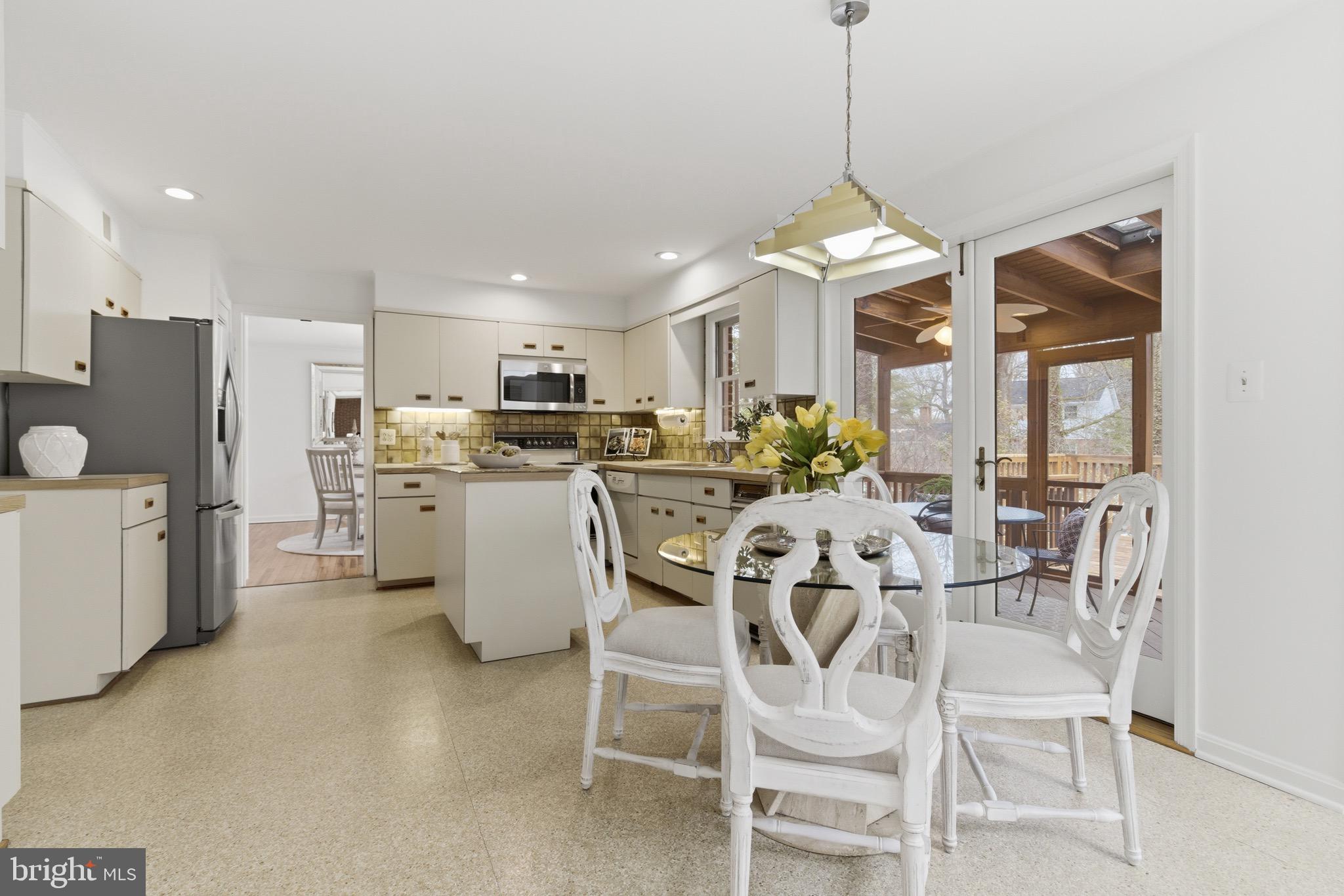 SLEEPY HOLLOW PARK - Residential