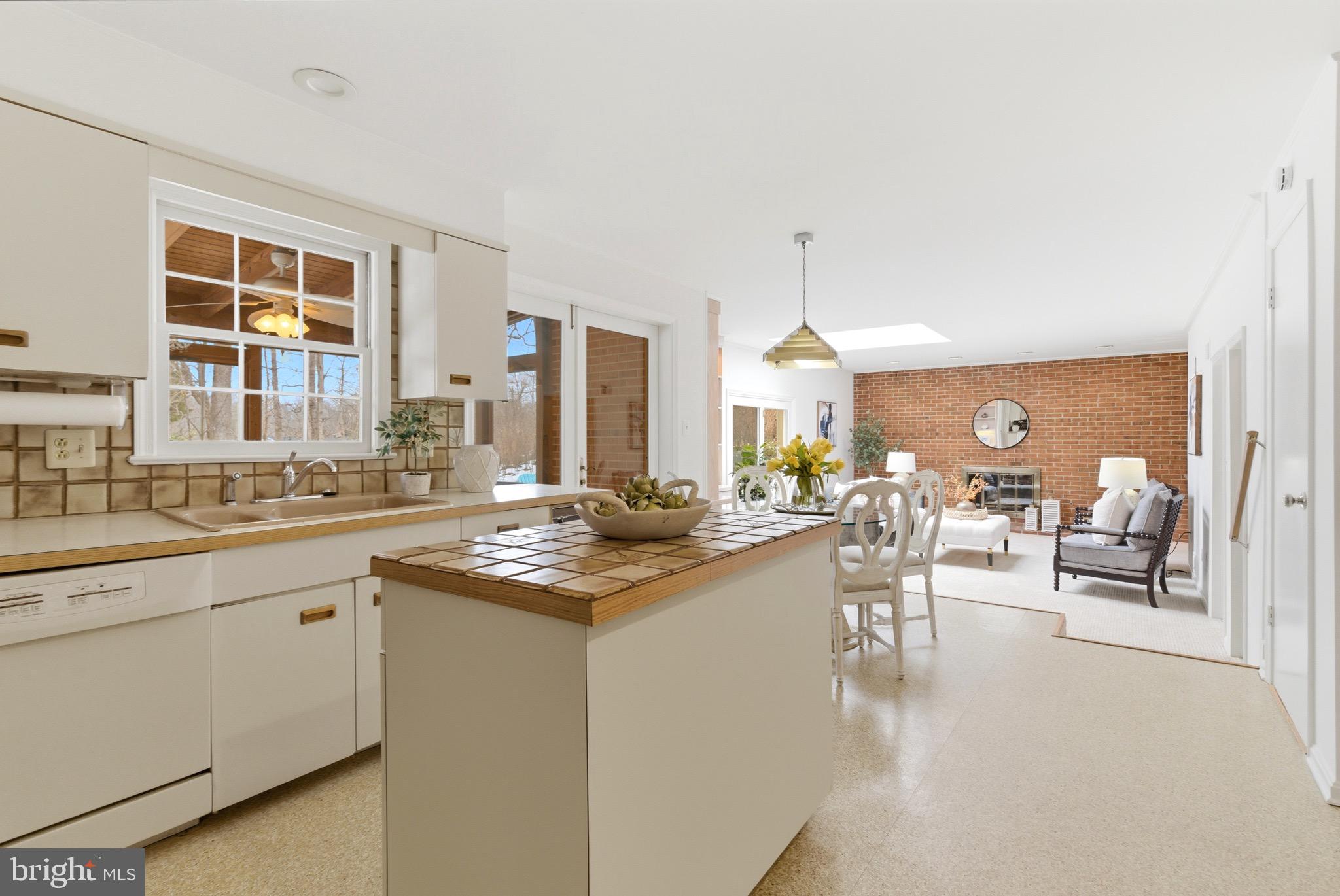 SLEEPY HOLLOW PARK - Residential