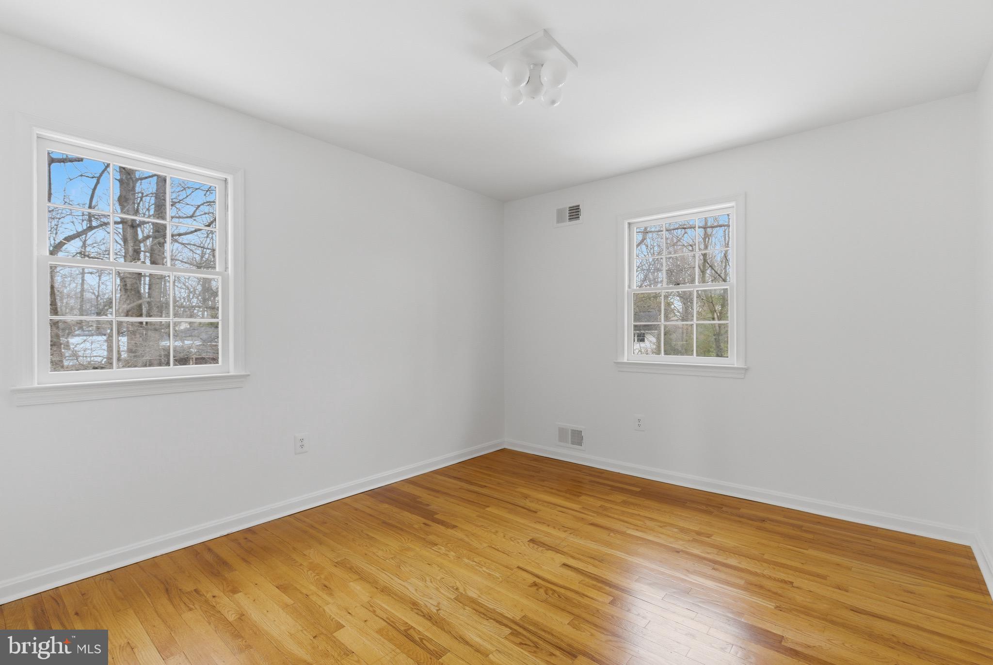 SLEEPY HOLLOW PARK - Residential