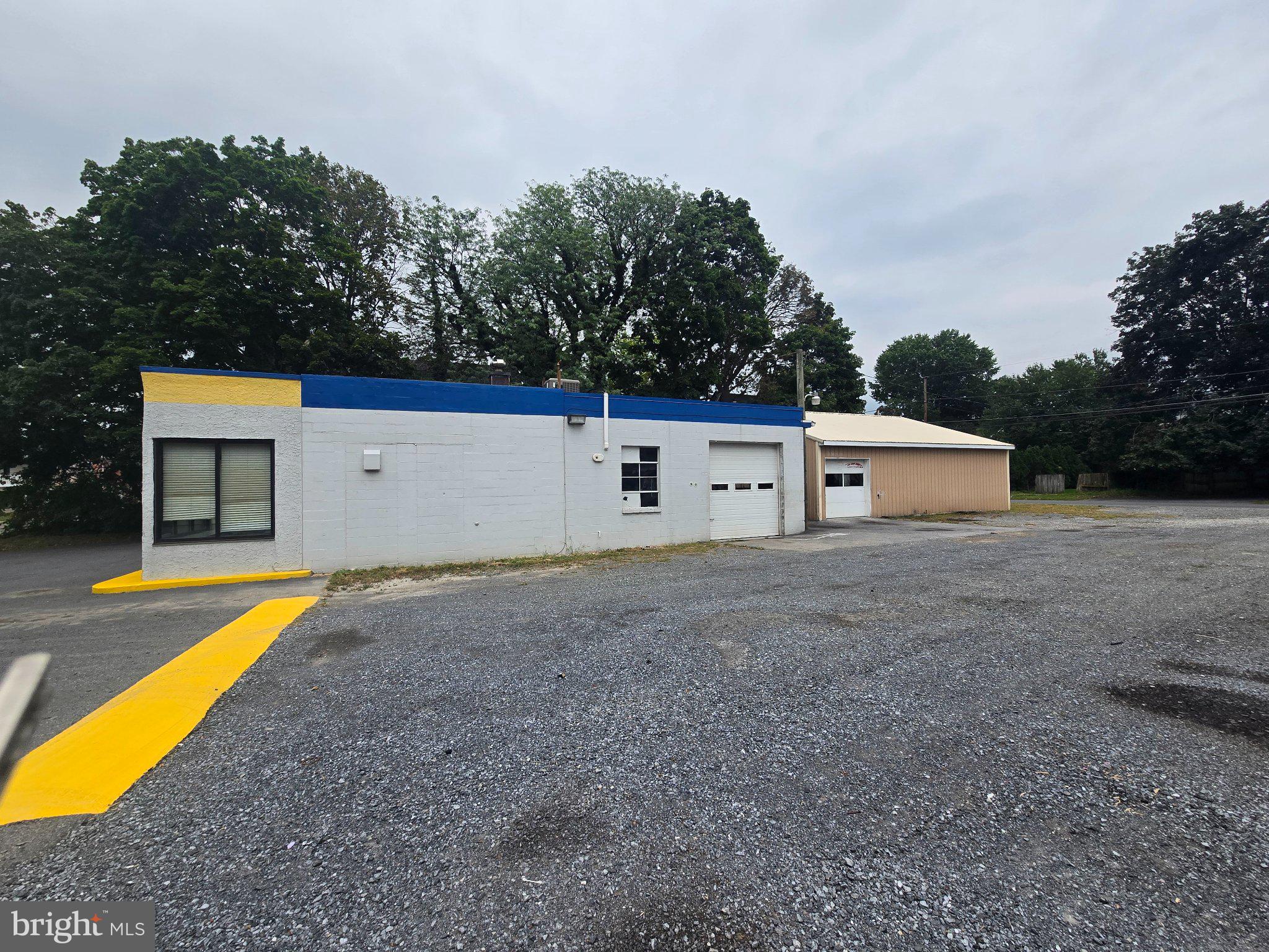 34 E MAIN STREET