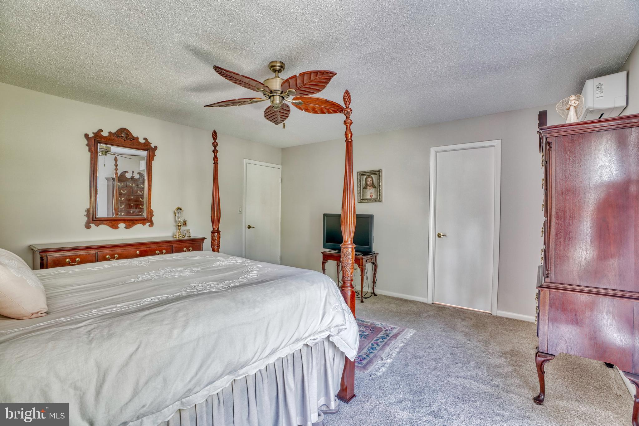 DEERFOX - Residential