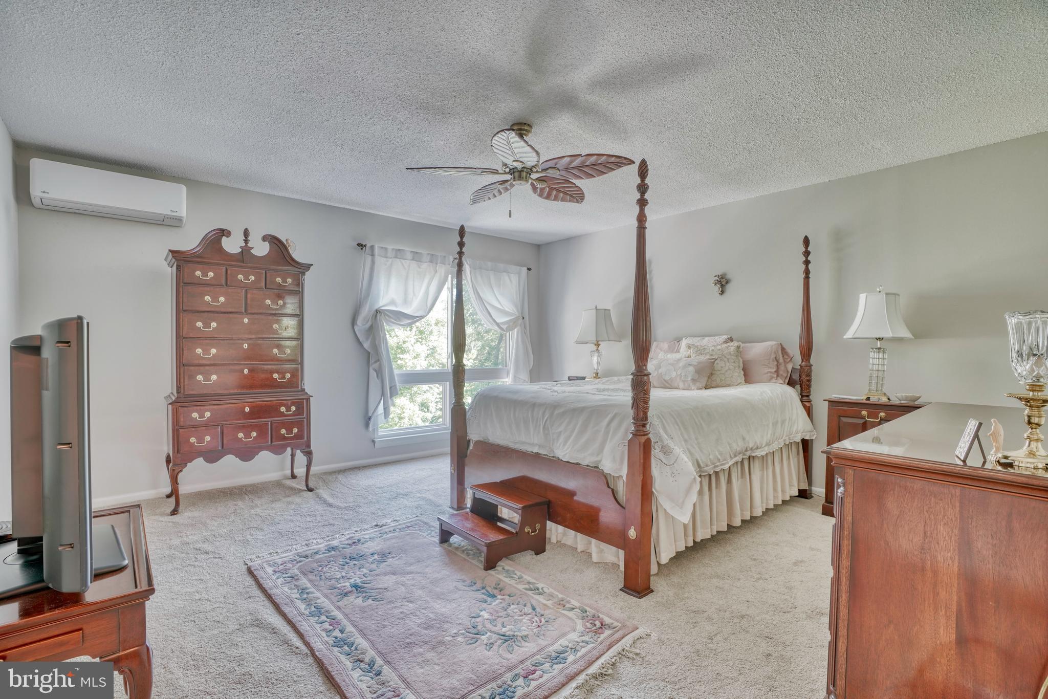 DEERFOX - Residential