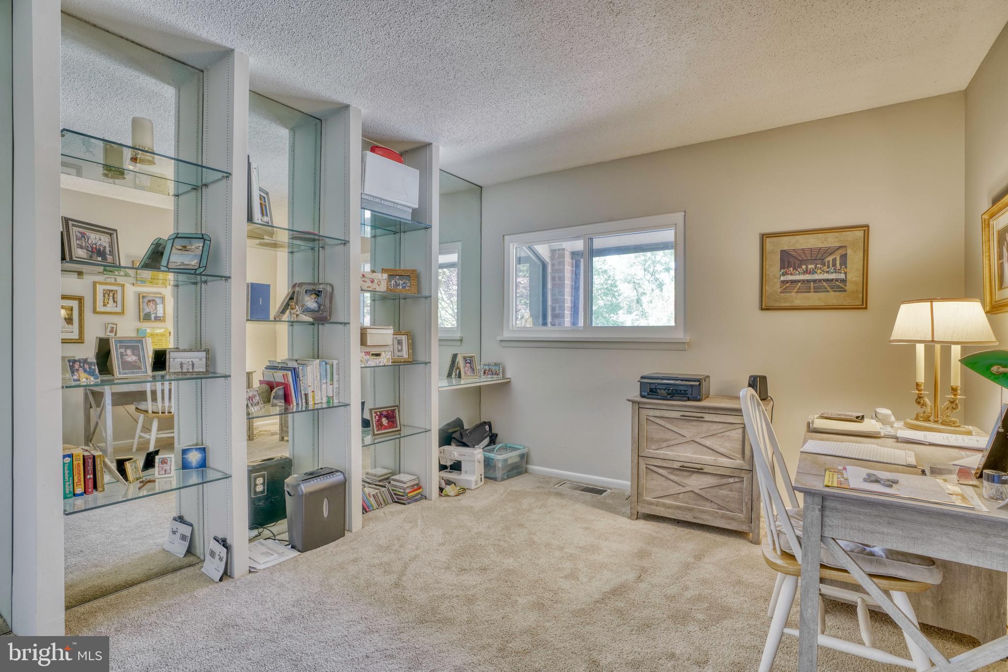 DEERFOX - Residential