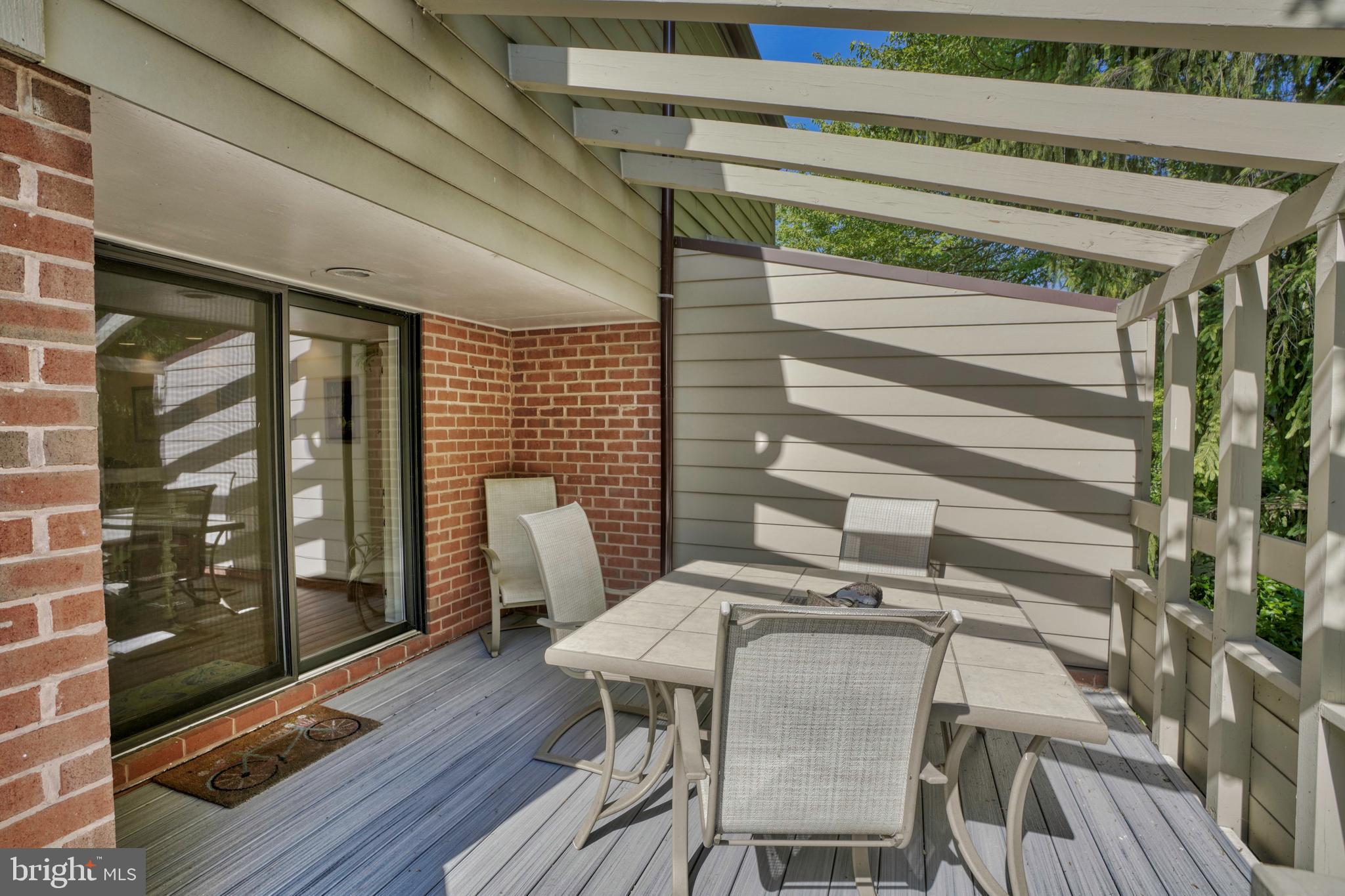 DEERFOX - Residential