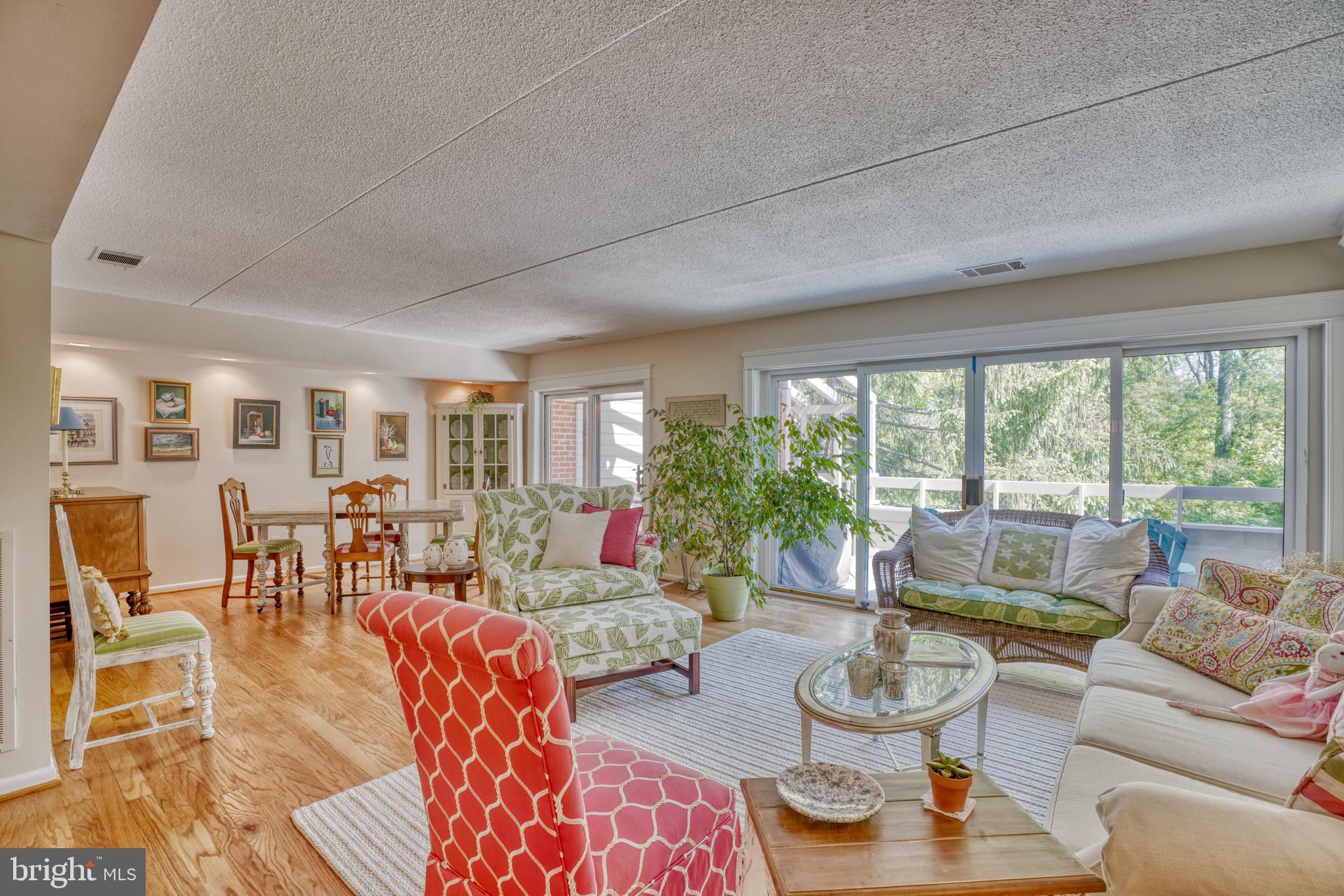 DEERFOX - Residential