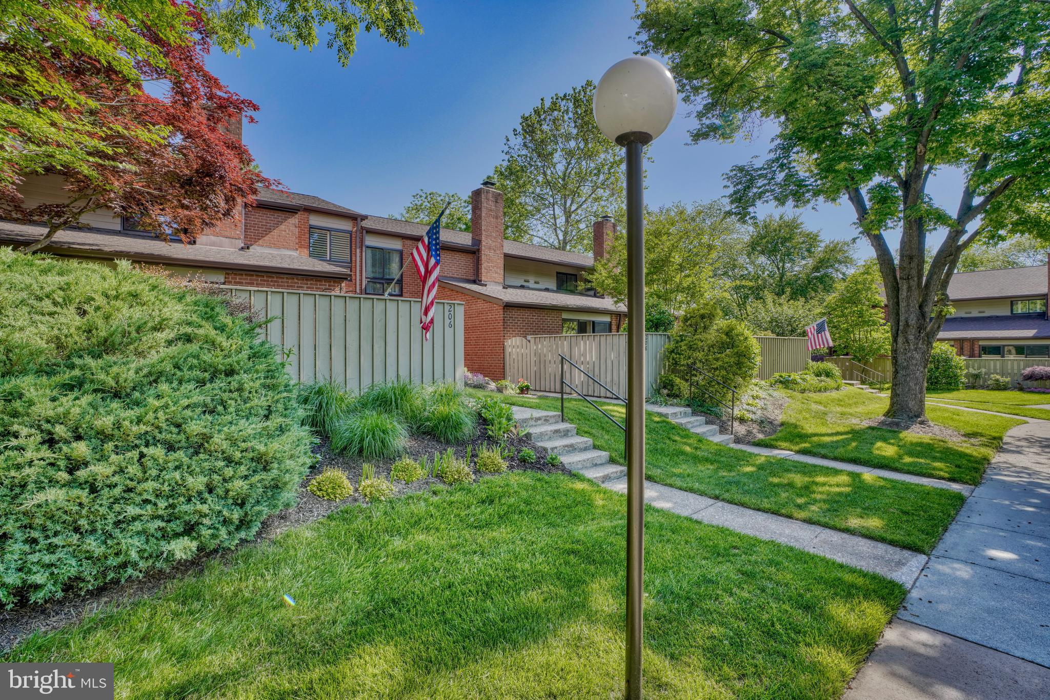 DEERFOX - Residential