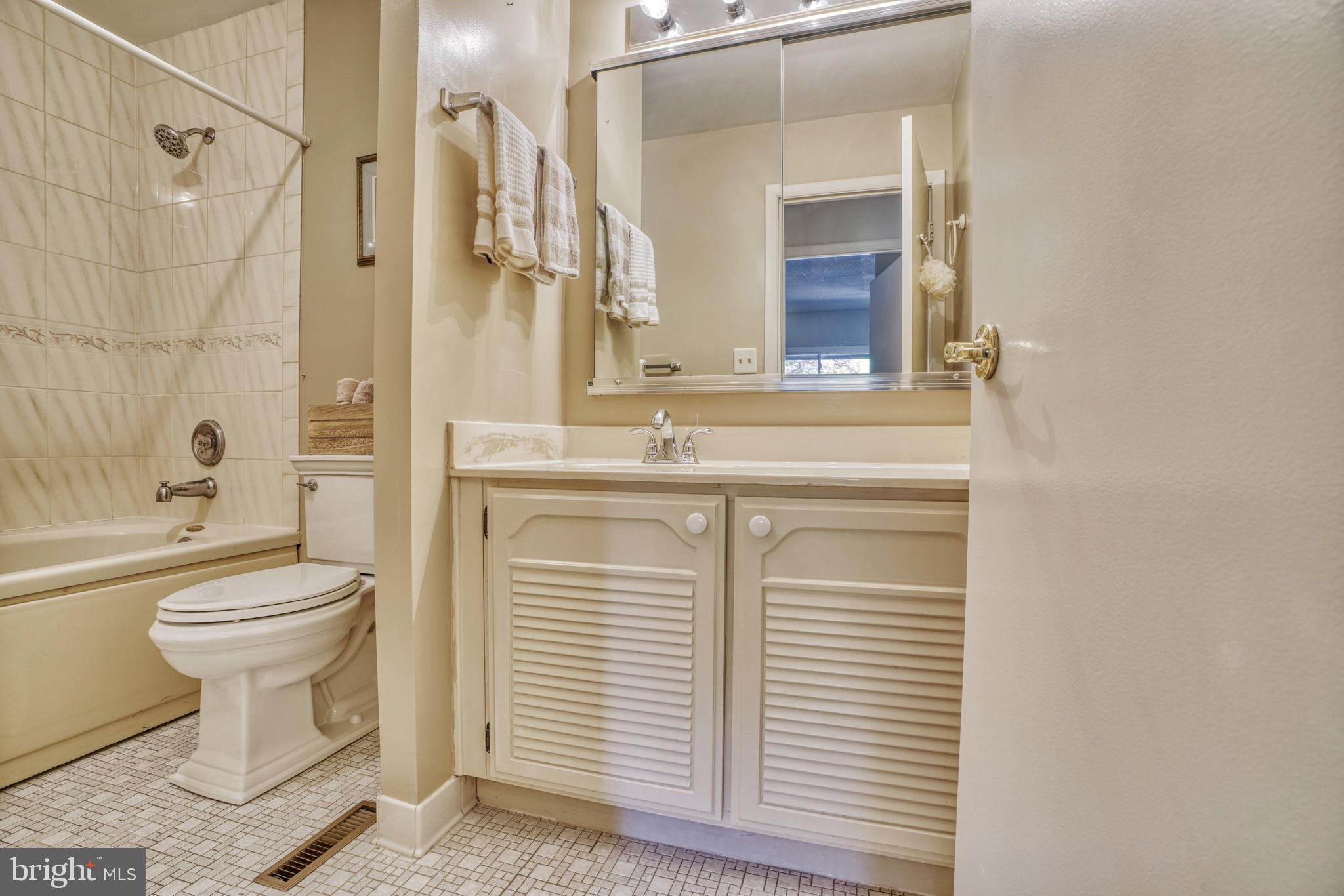 DEERFOX - Residential