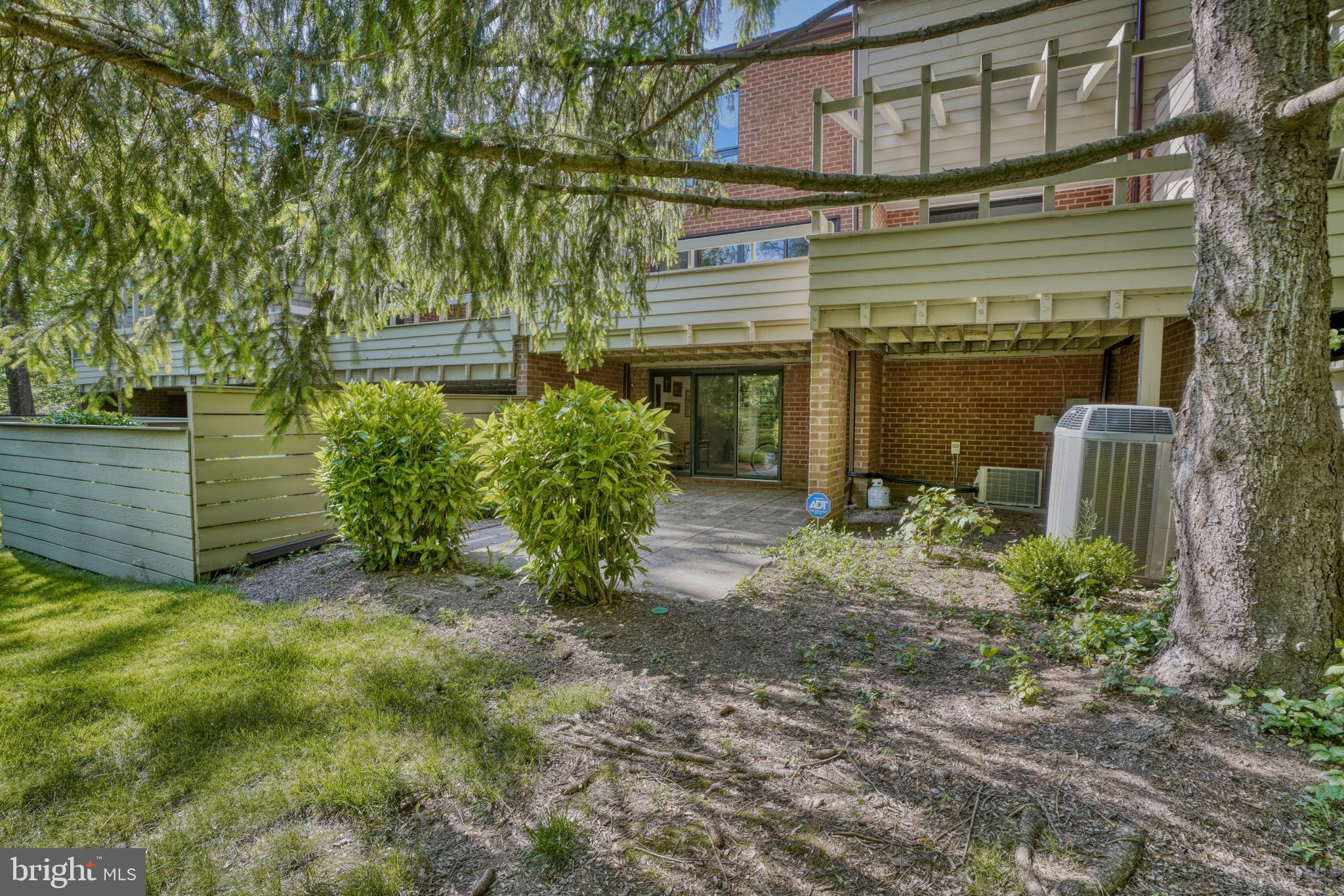 DEERFOX - Residential