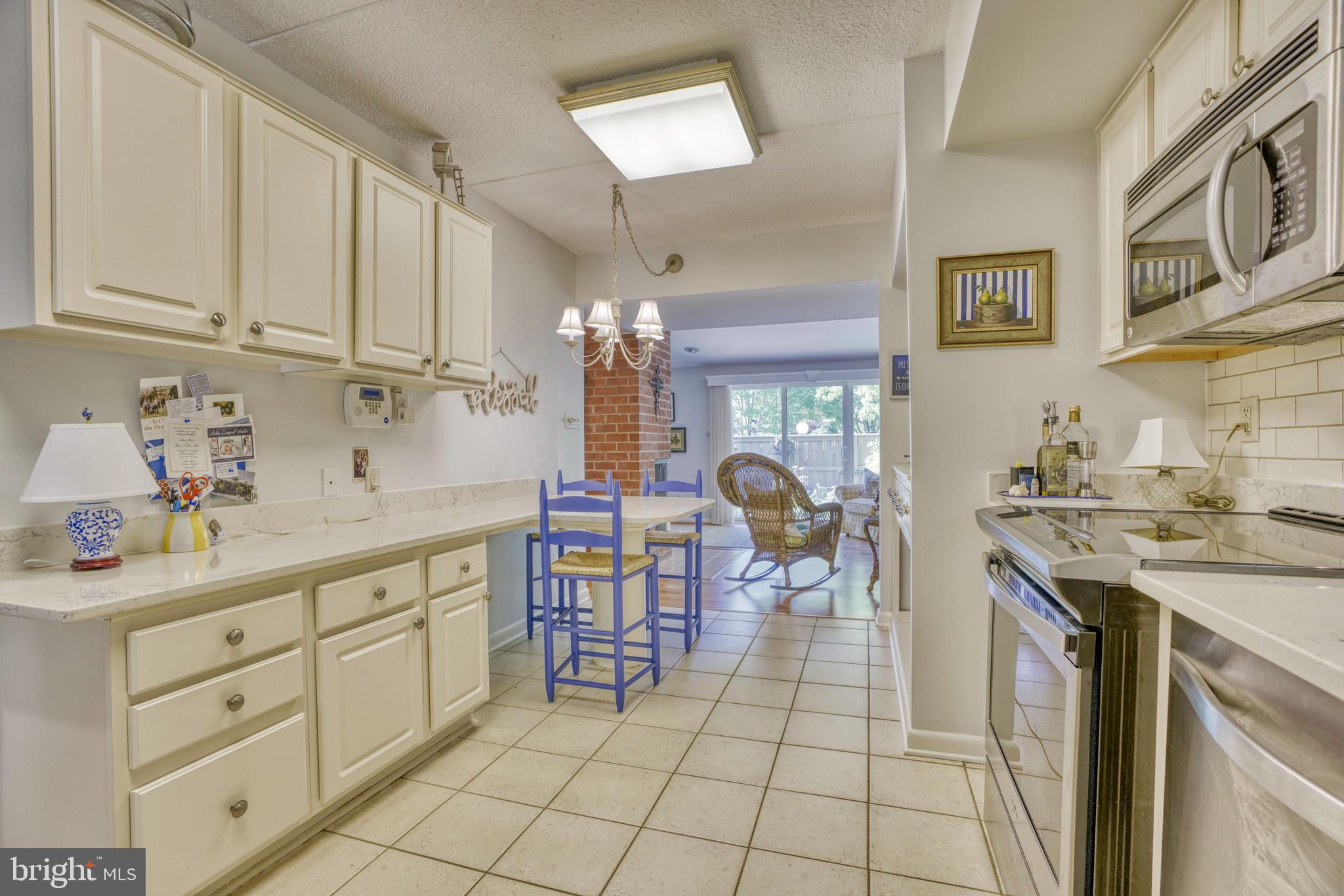 DEERFOX - Residential