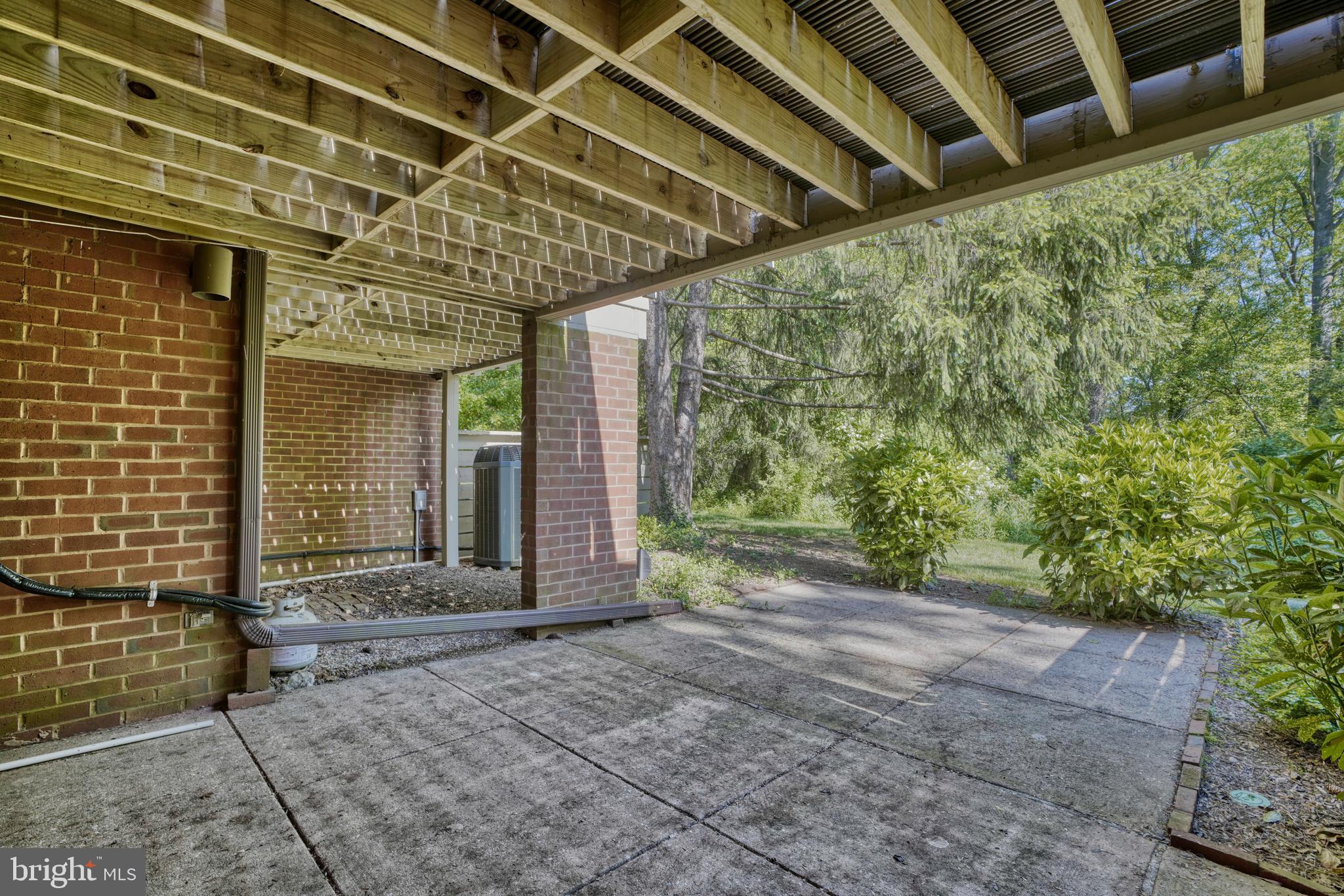 DEERFOX - Residential