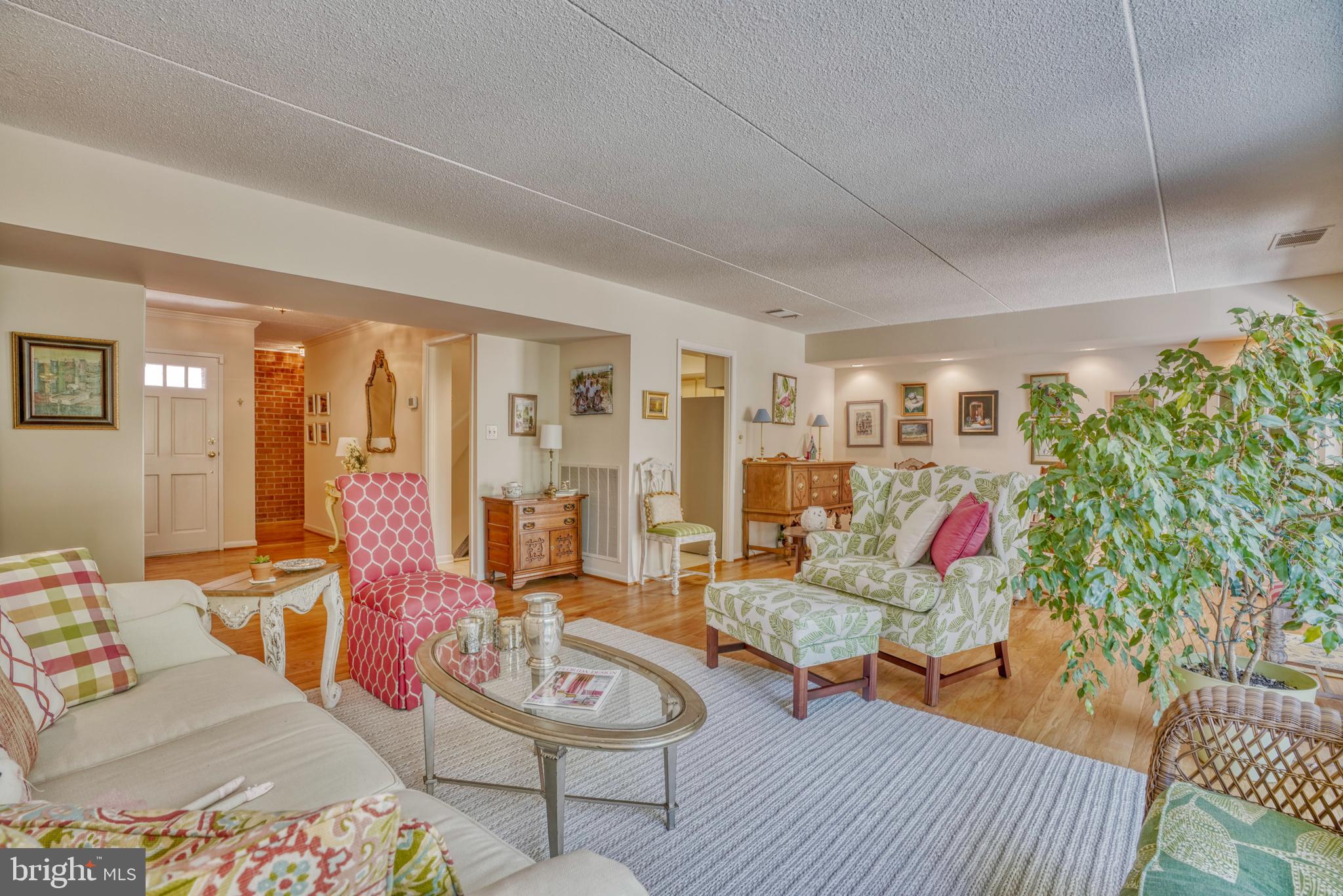 DEERFOX - Residential