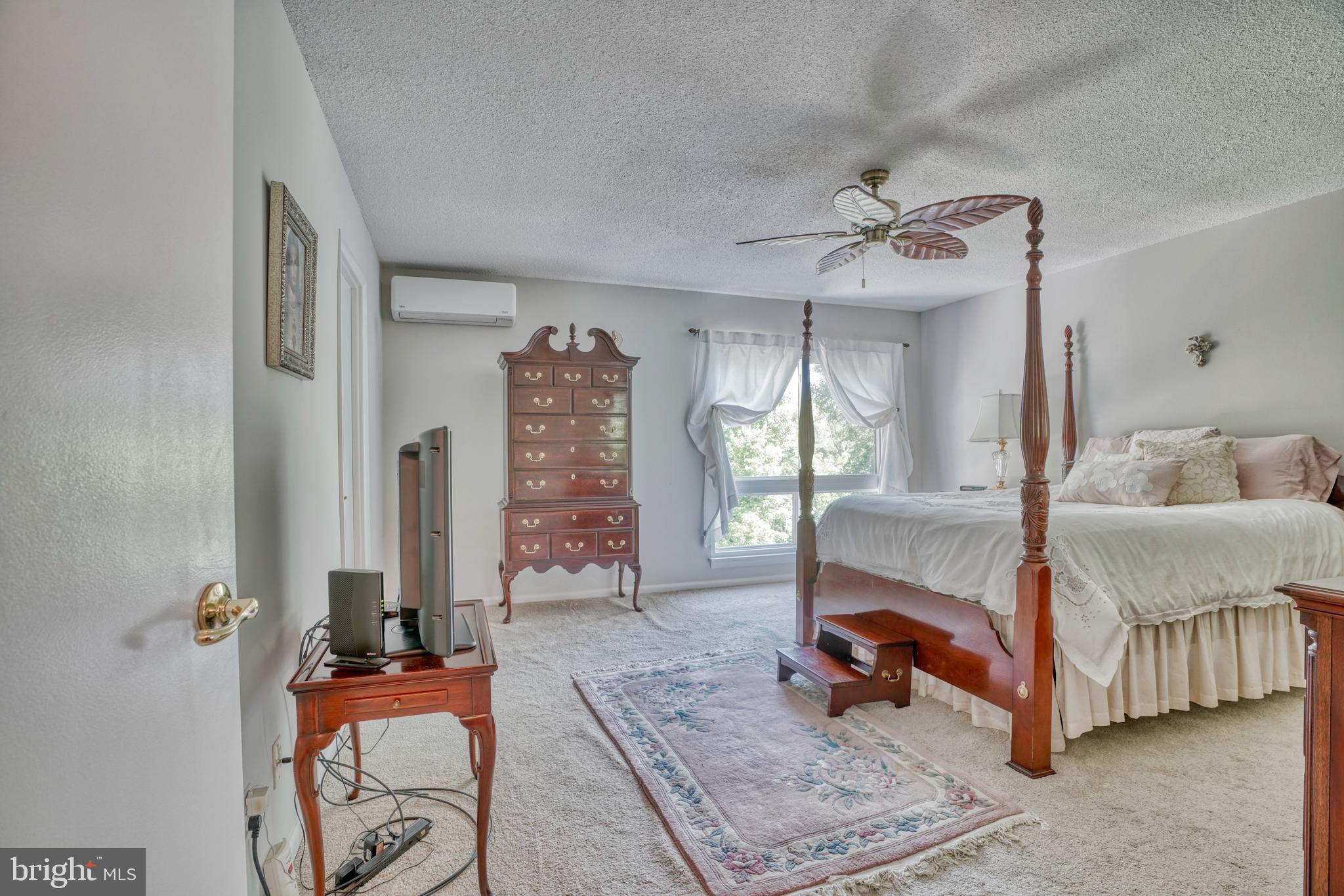 DEERFOX - Residential