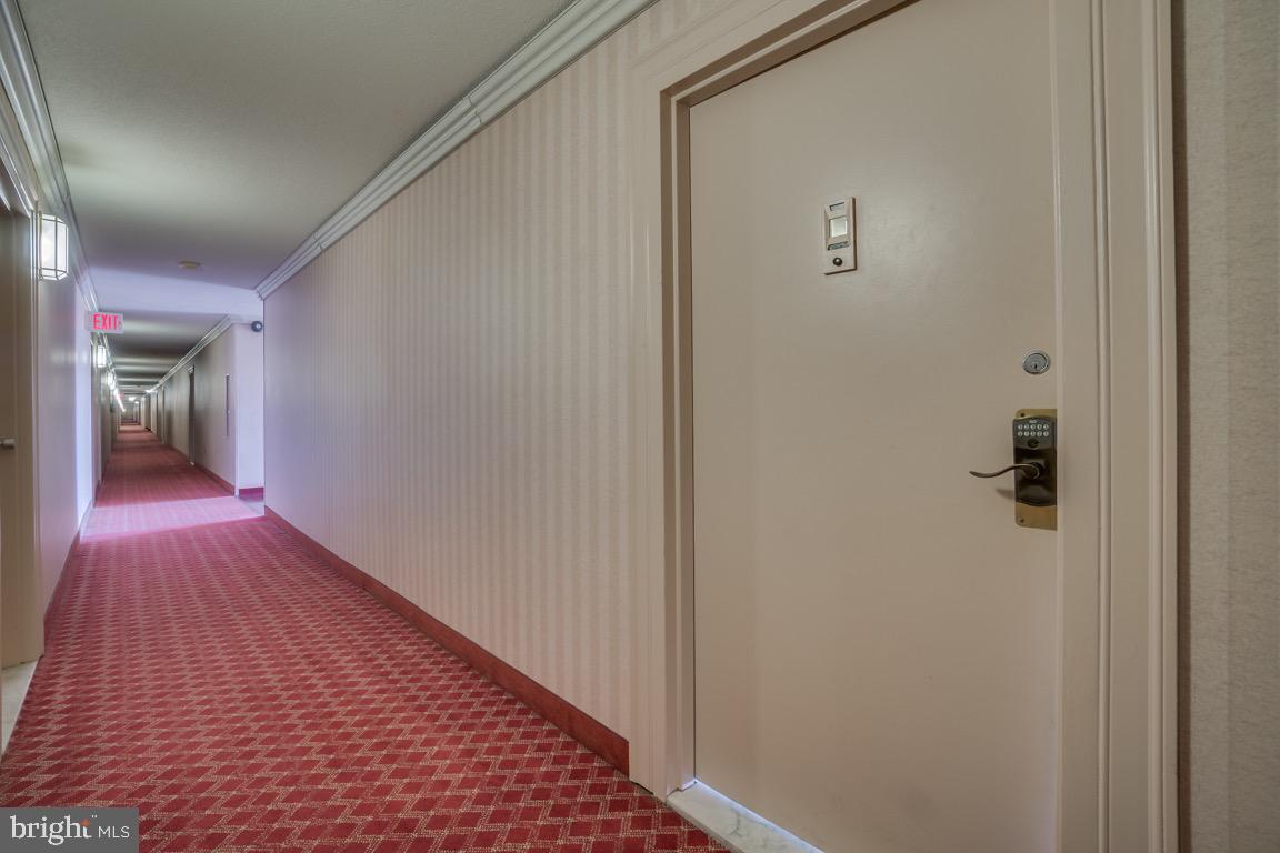 HORIZON HOUSE - Residential Lease