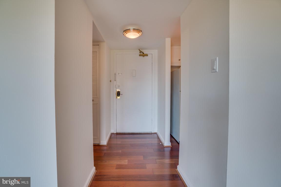 HORIZON HOUSE - Residential Lease