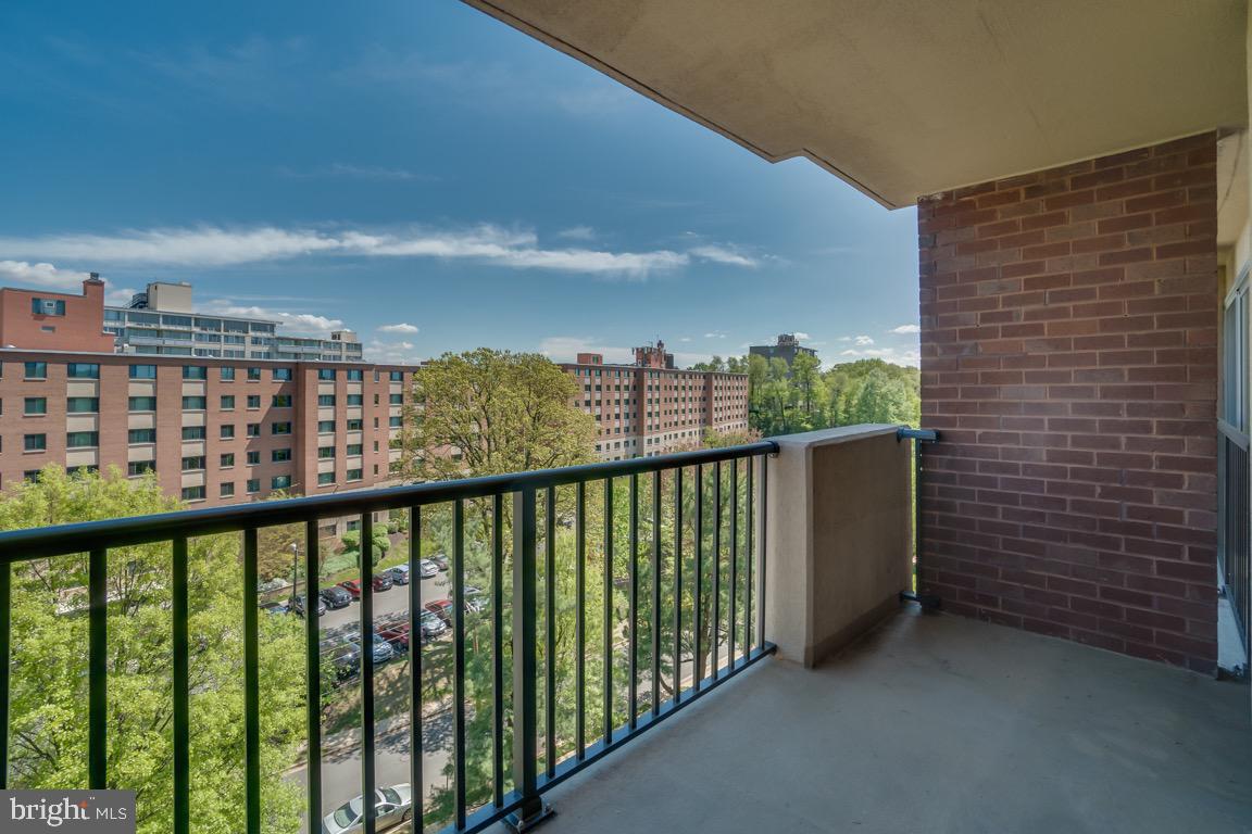 HORIZON HOUSE - Residential Lease