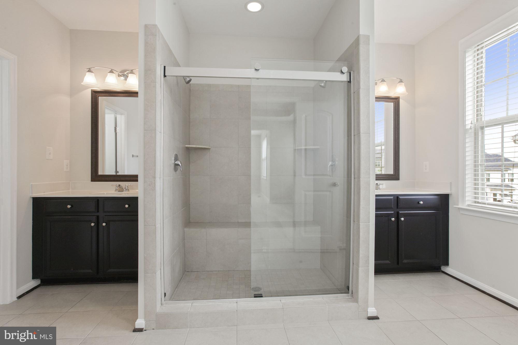 WOODMORE TOWNE CENTRE - Residential