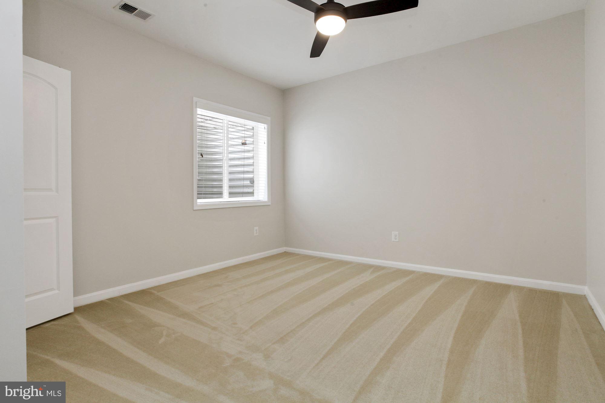 WOODMORE TOWNE CENTRE - Residential