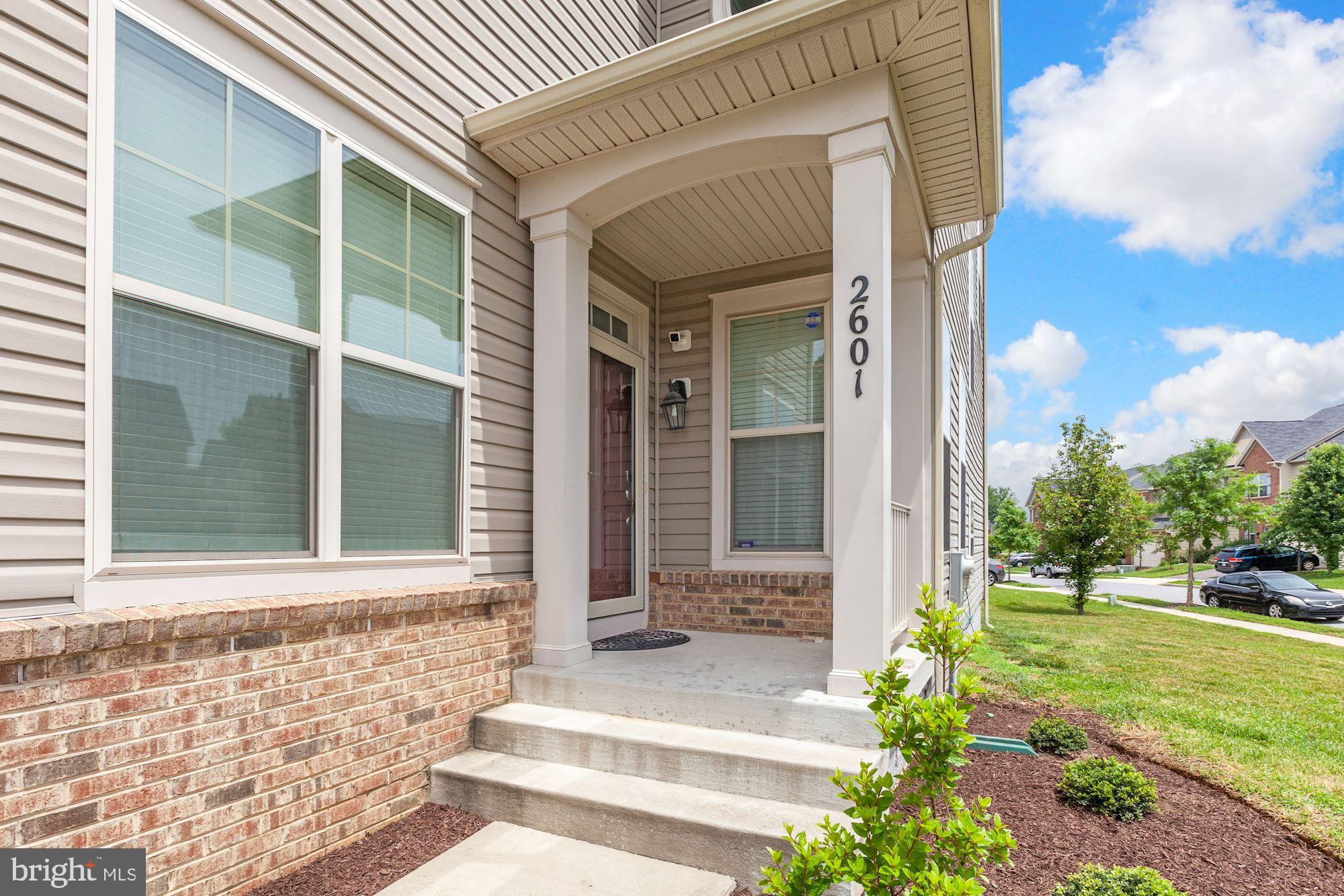 WOODMORE TOWNE CENTRE - Residential