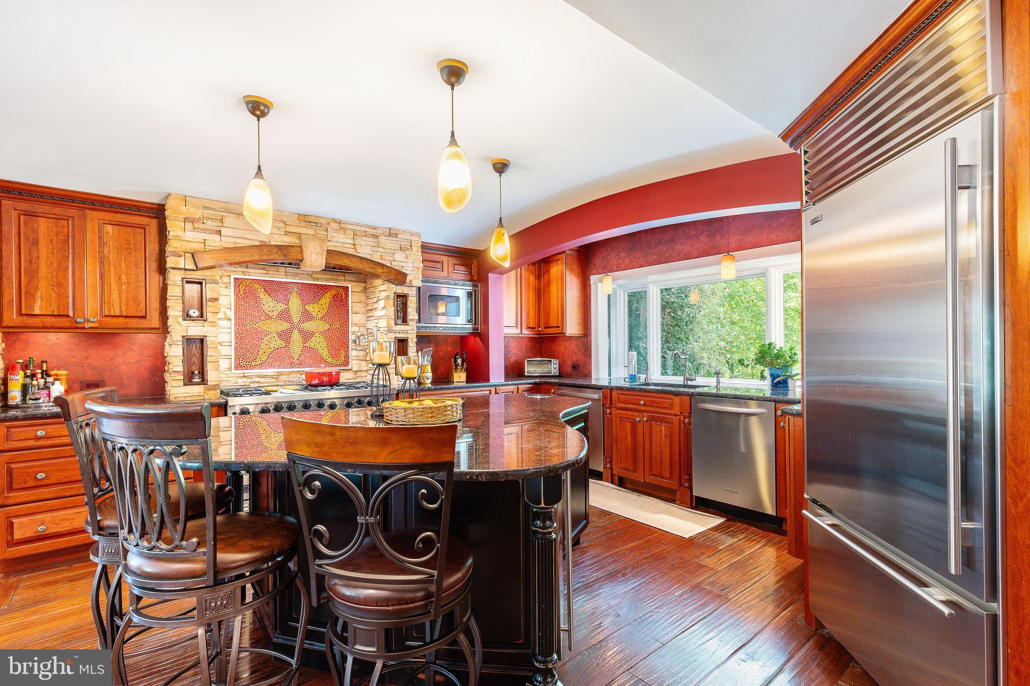 DUBLIN ESTATES - Residential