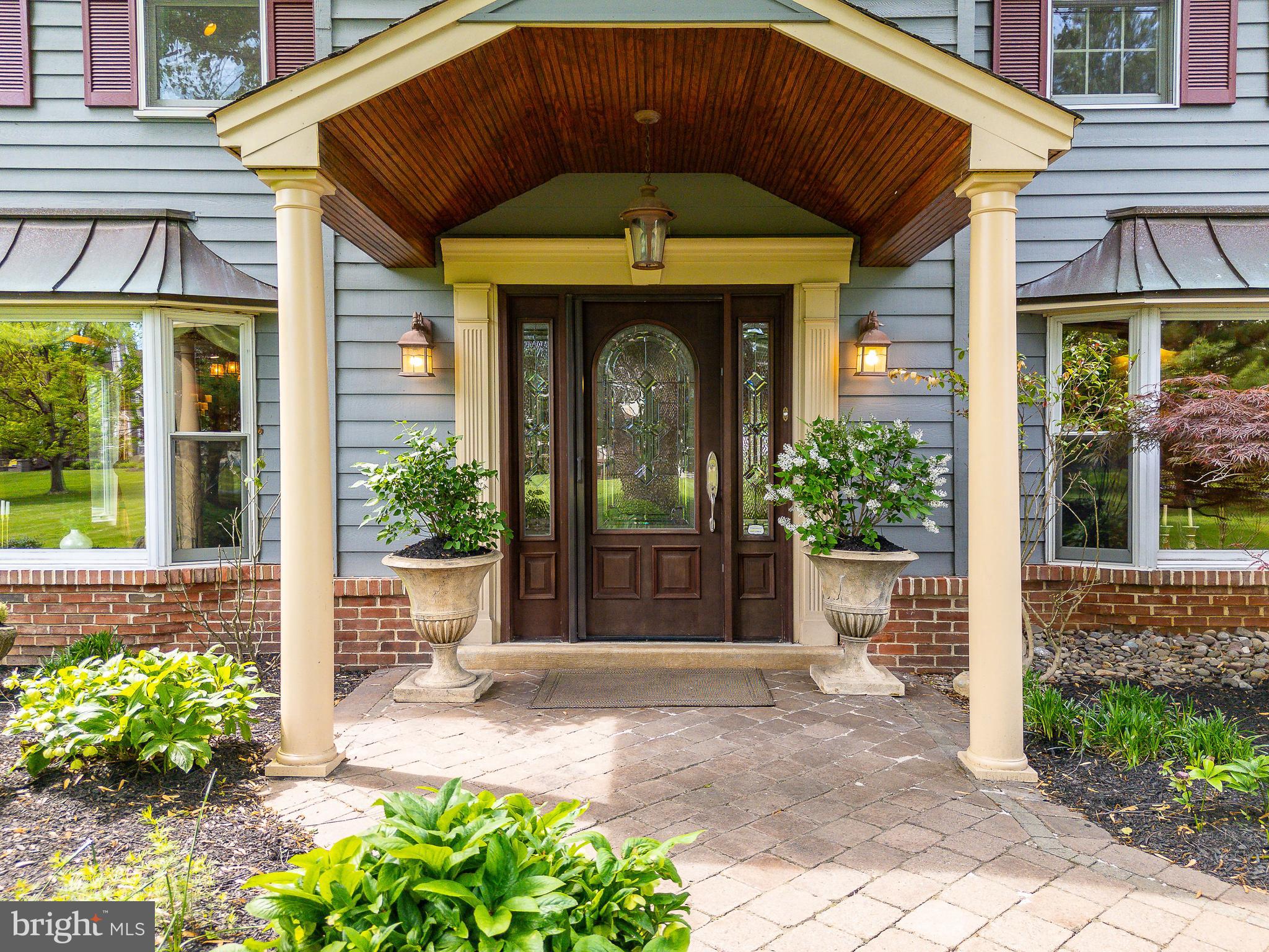 DUBLIN ESTATES - Residential