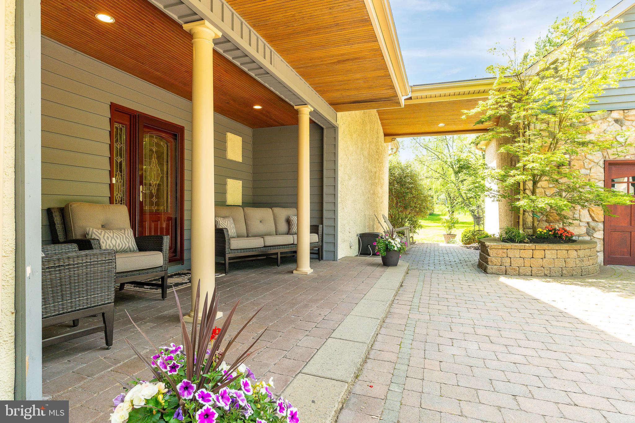 1275 TRESSLER DRIVE