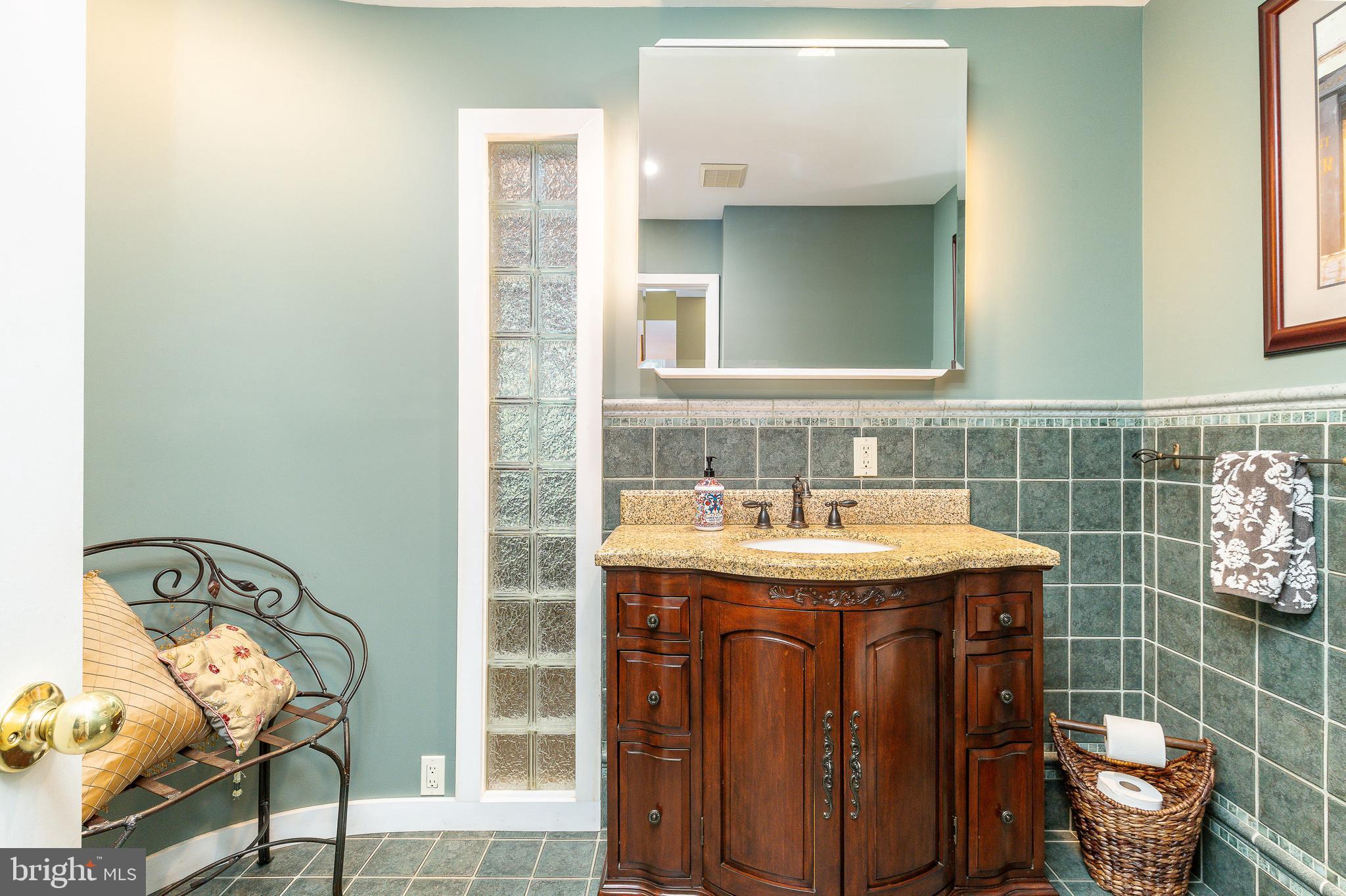 DUBLIN ESTATES - Residential