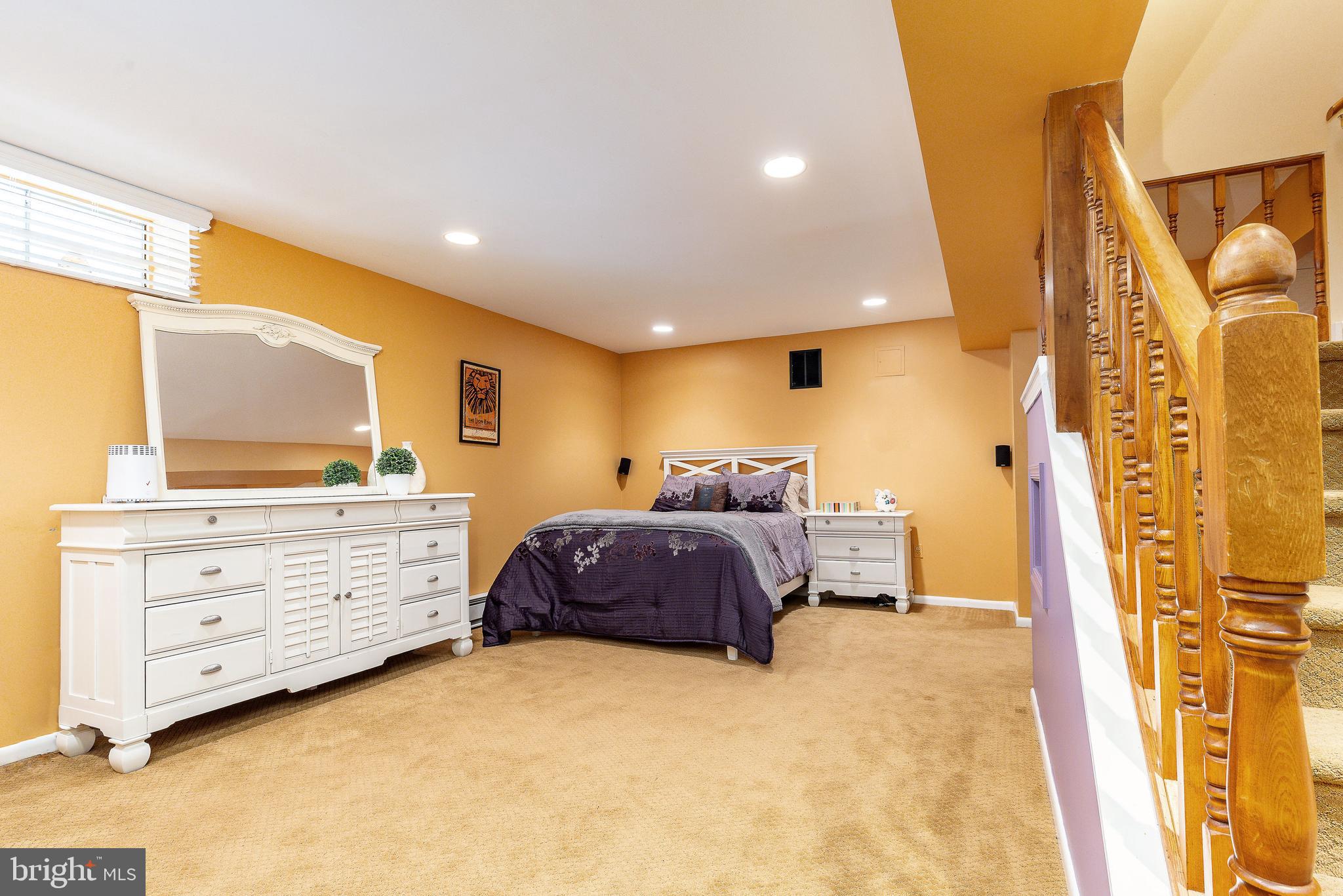 DUBLIN ESTATES - Residential