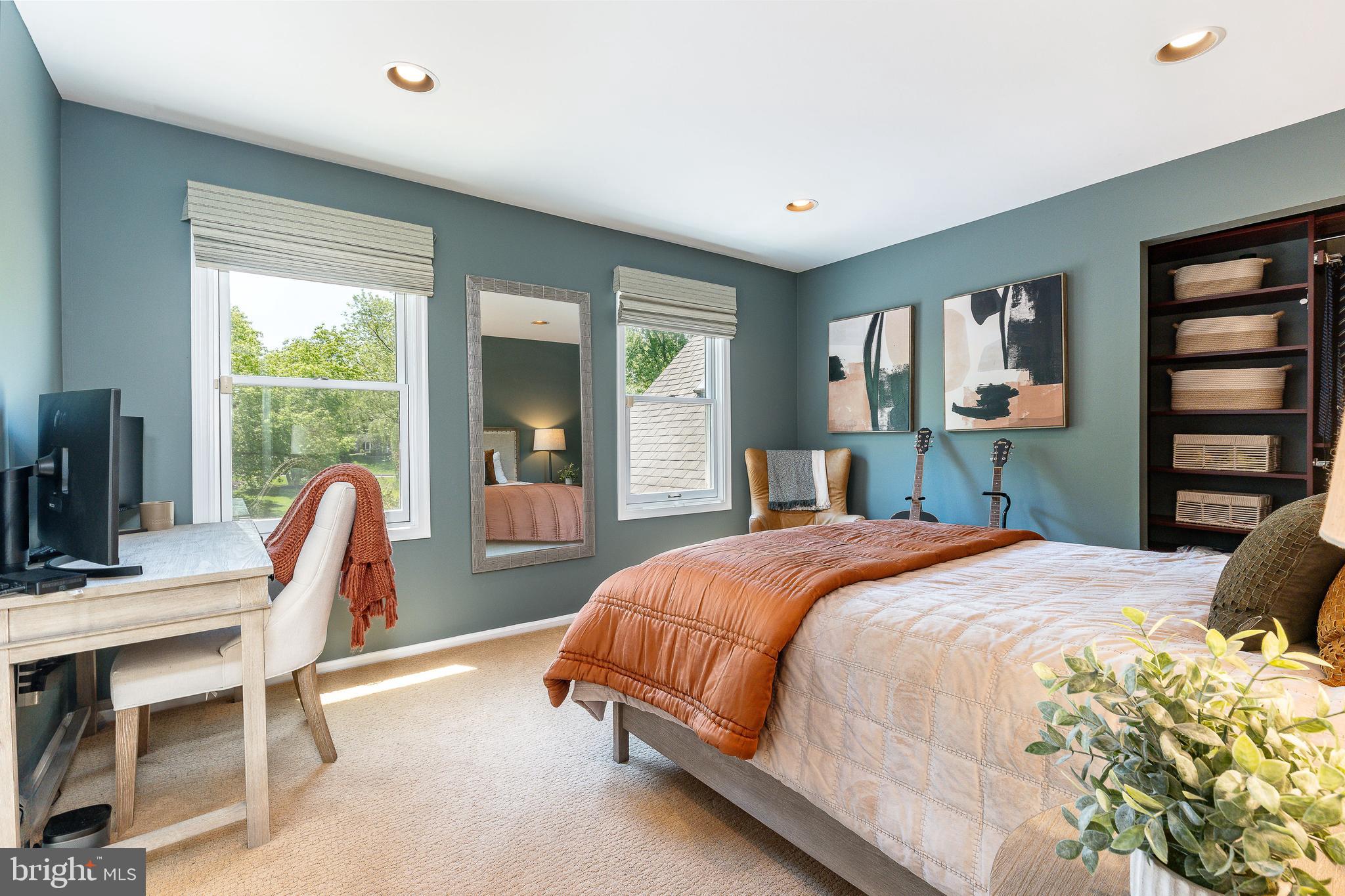 DUBLIN ESTATES - Residential