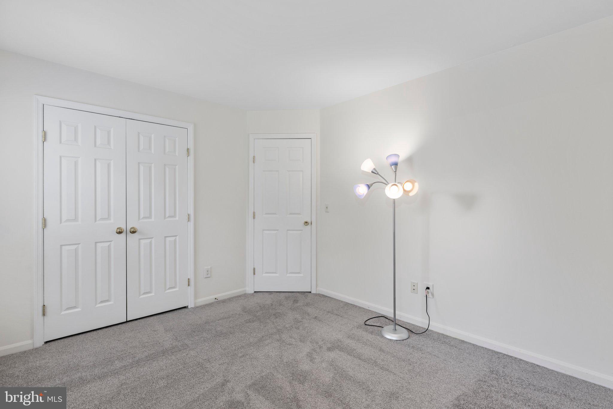 SPRING LAKE FARM - Residential