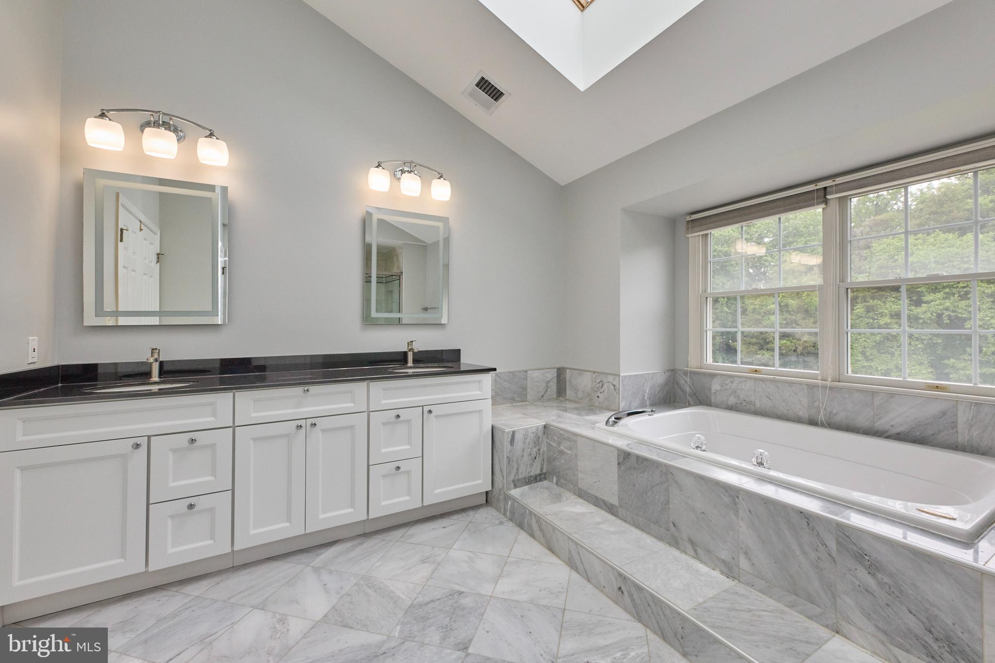 MIDDLETON FARM - Residential Lease