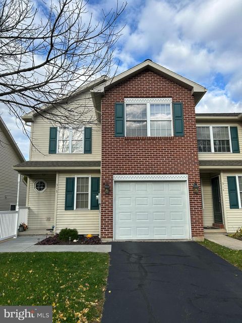 Photo of 313 Lantern Green Way, ORWIGSBURG, PA 17961 (MLS # PASK2024534)