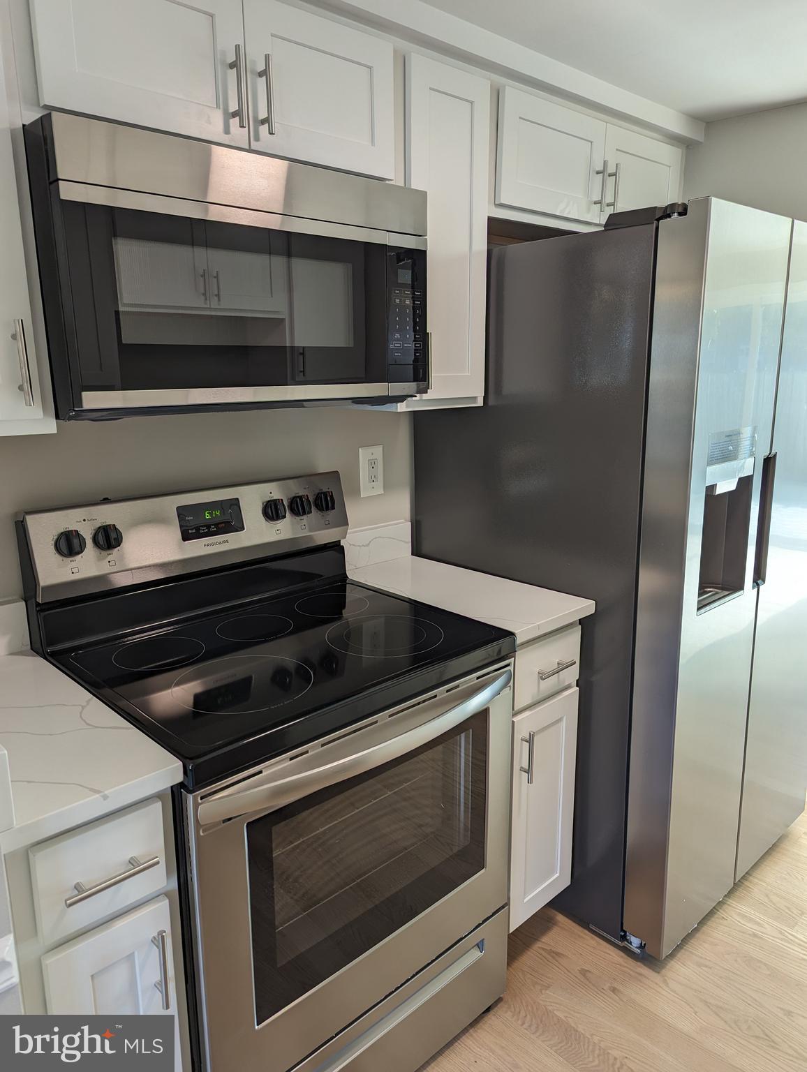 CROFTON SQUARE - Residential