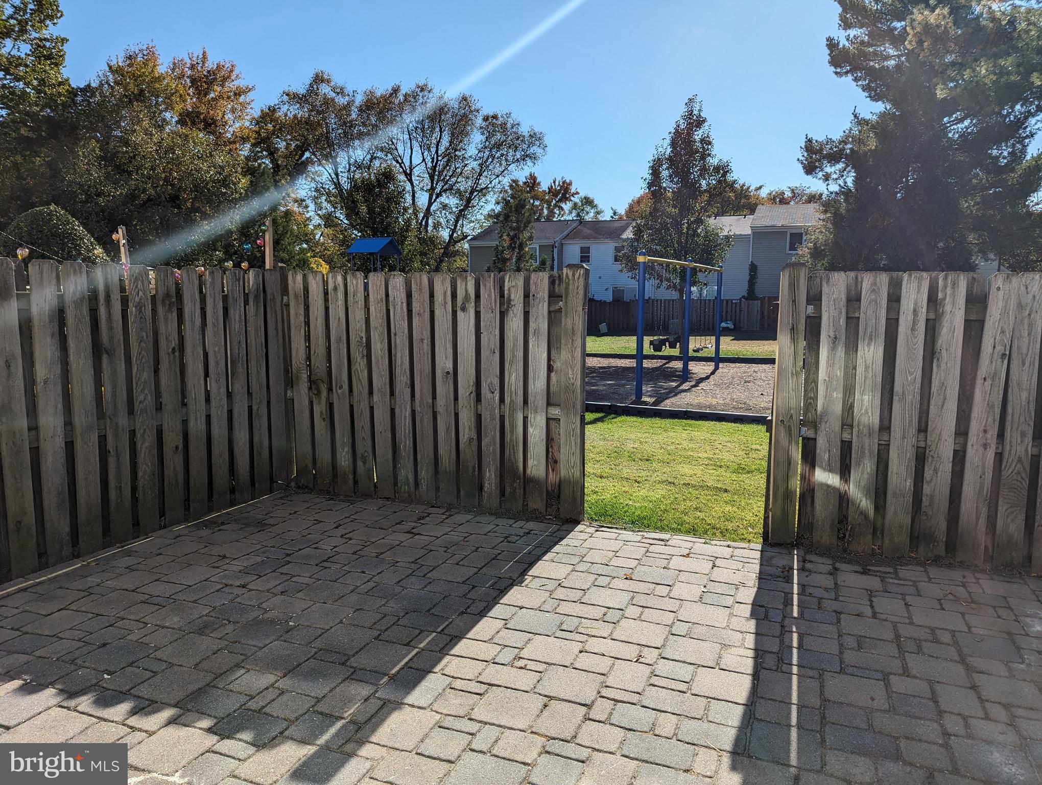 CROFTON SQUARE - Residential