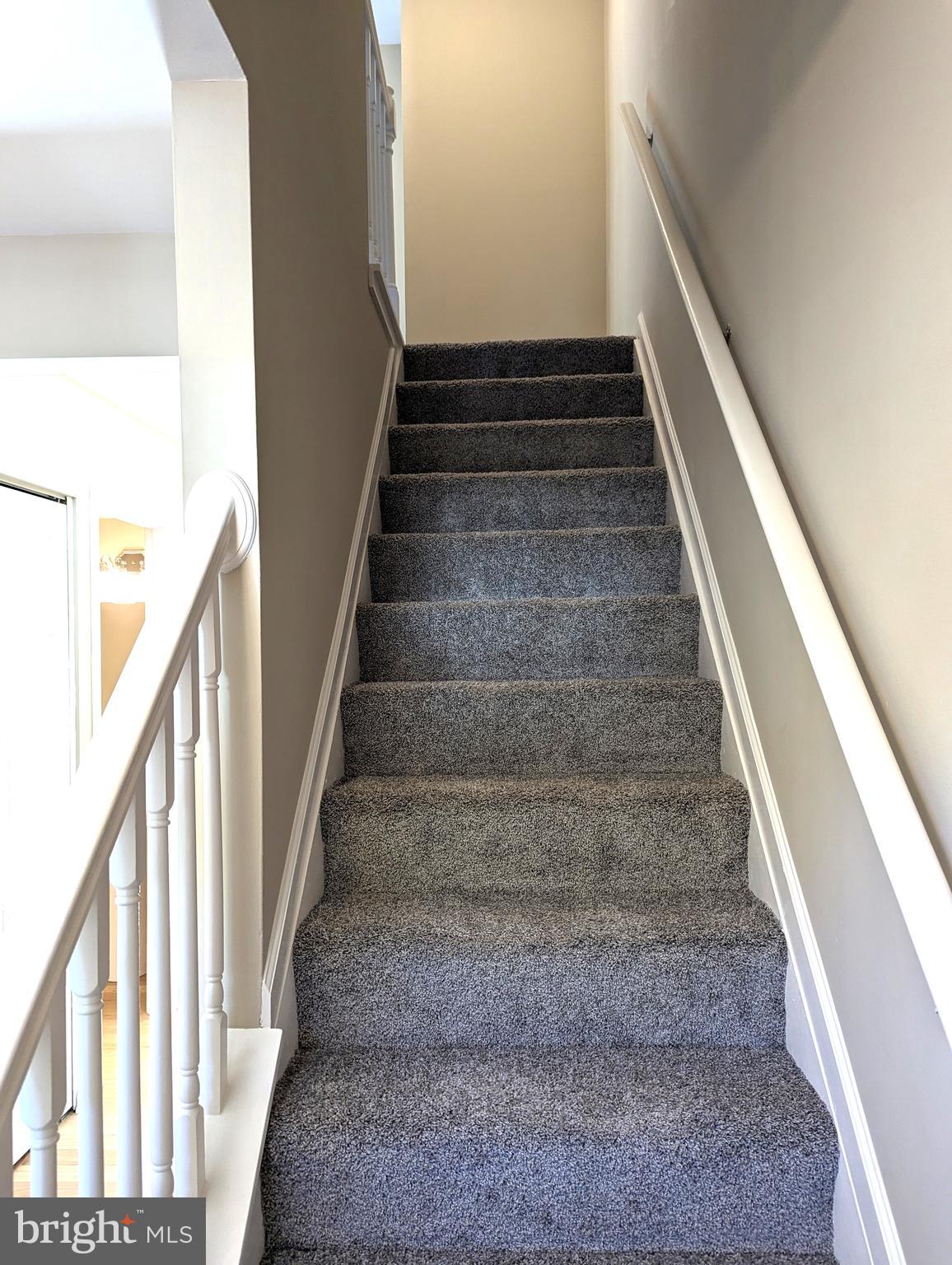 CROFTON SQUARE - Residential