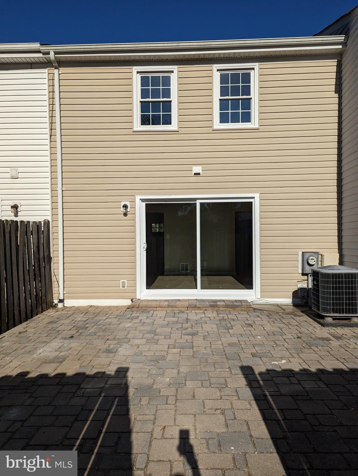 CROFTON SQUARE - Residential