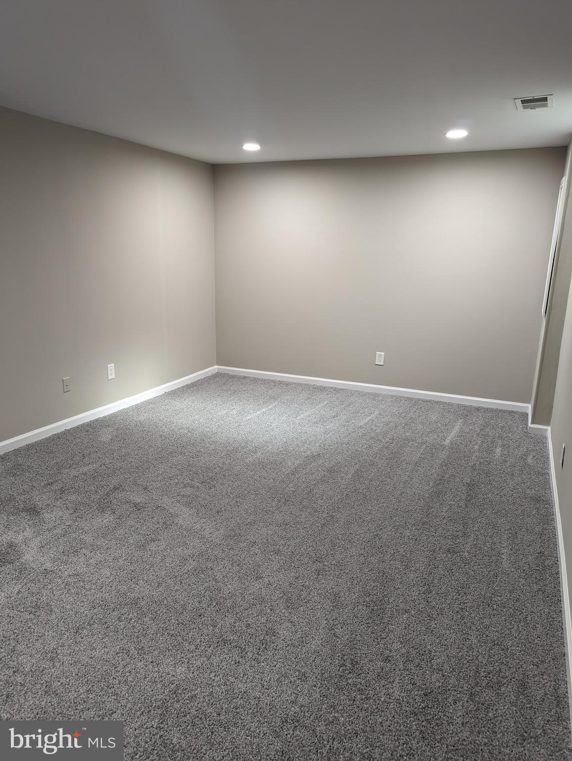 CROFTON SQUARE - Residential