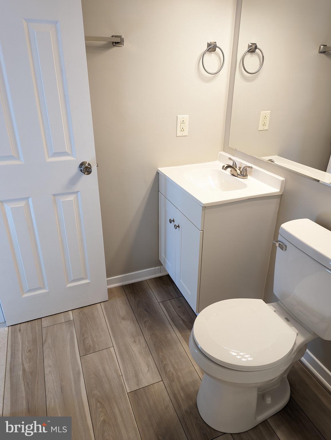 CROFTON SQUARE - Residential