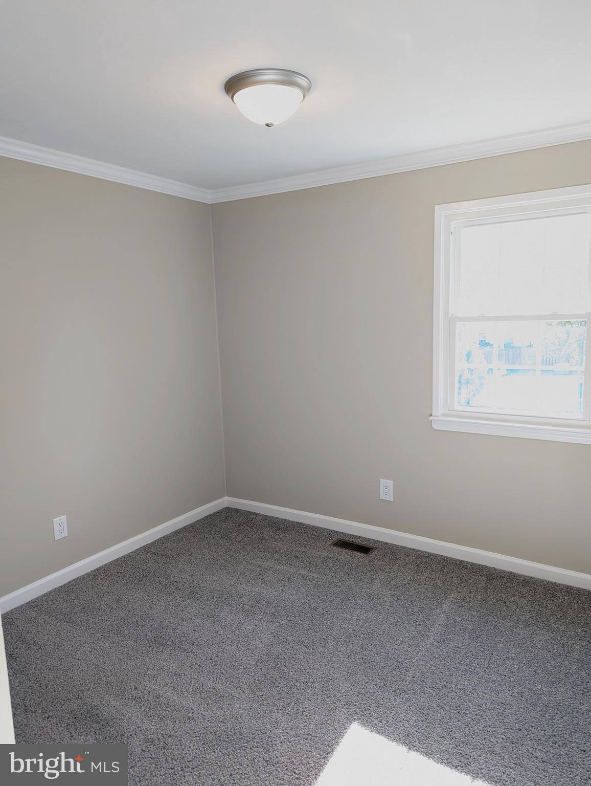 CROFTON SQUARE - Residential