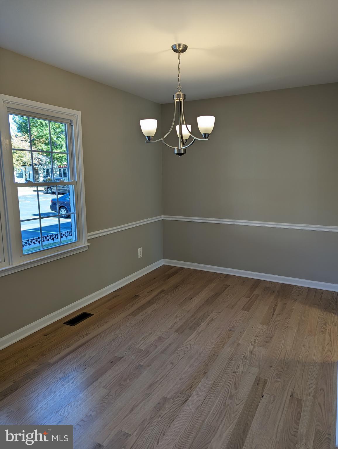 CROFTON SQUARE - Residential