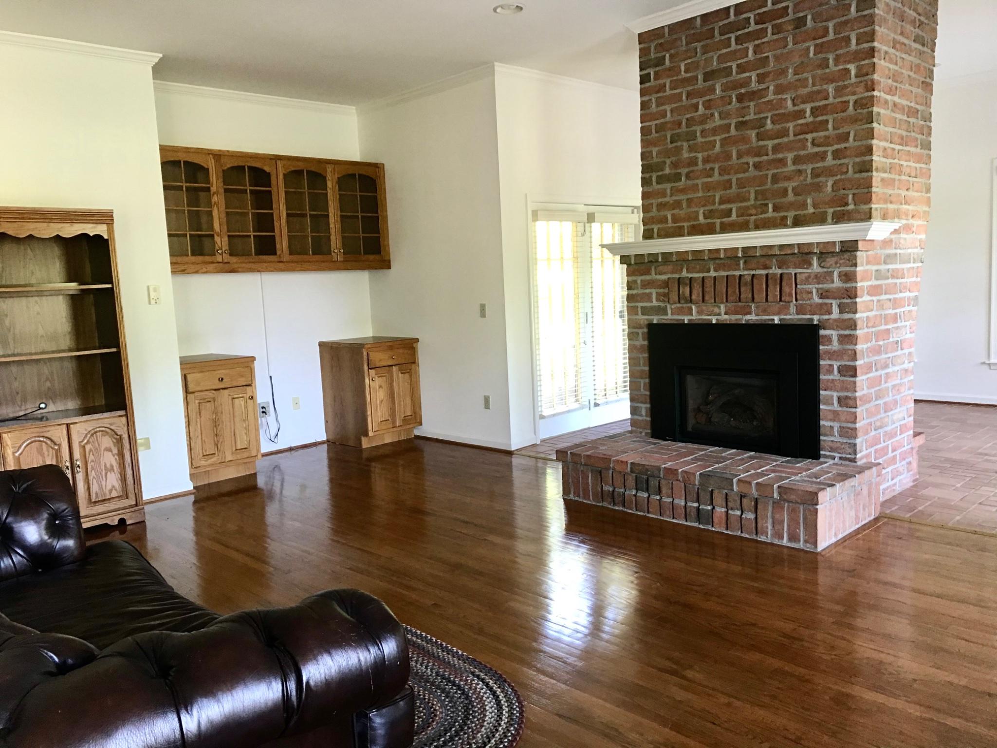 UVILLA ESTATES - Residential