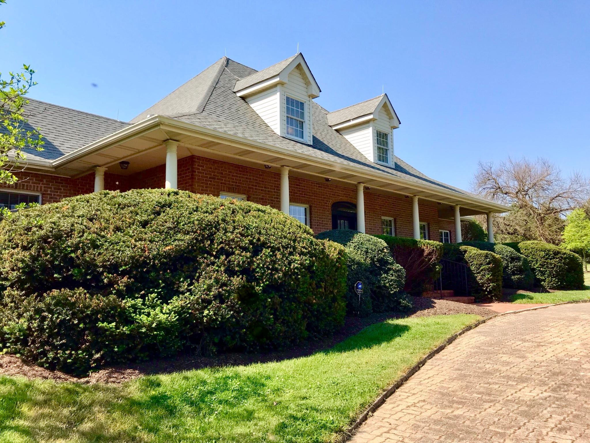 UVILLA ESTATES - Residential