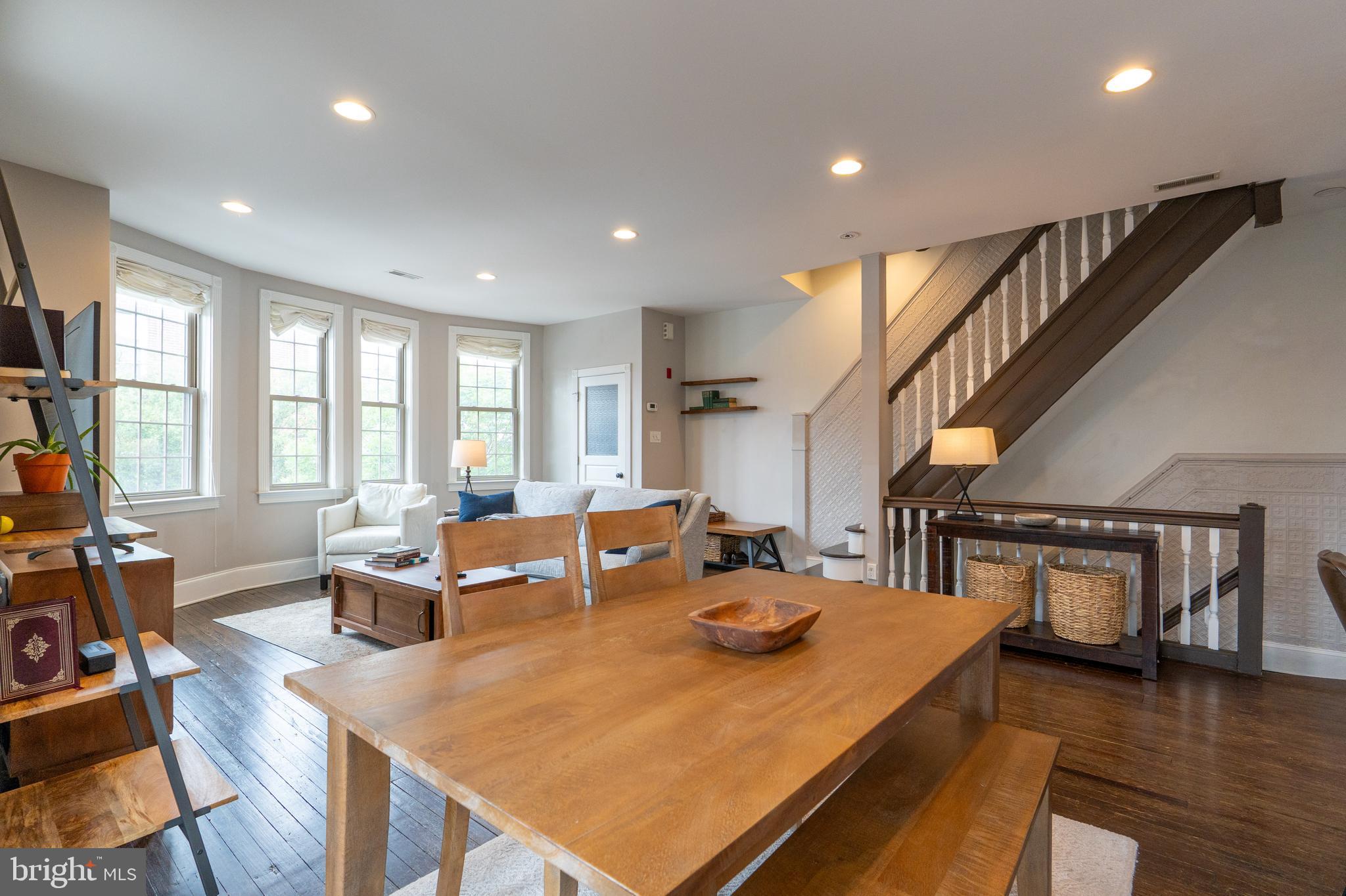 BELLA VISTA - Residential Lease