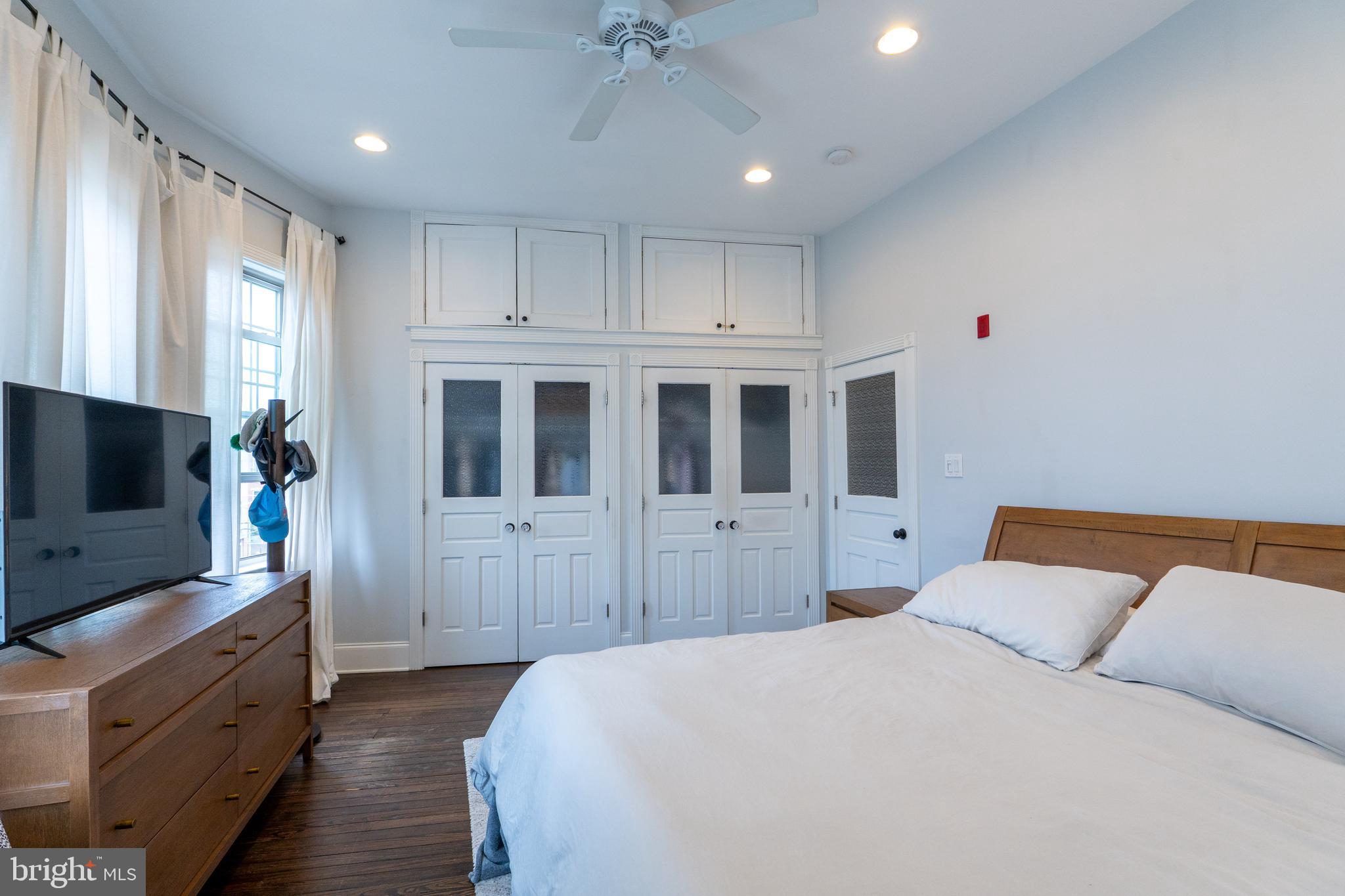 BELLA VISTA - Residential Lease