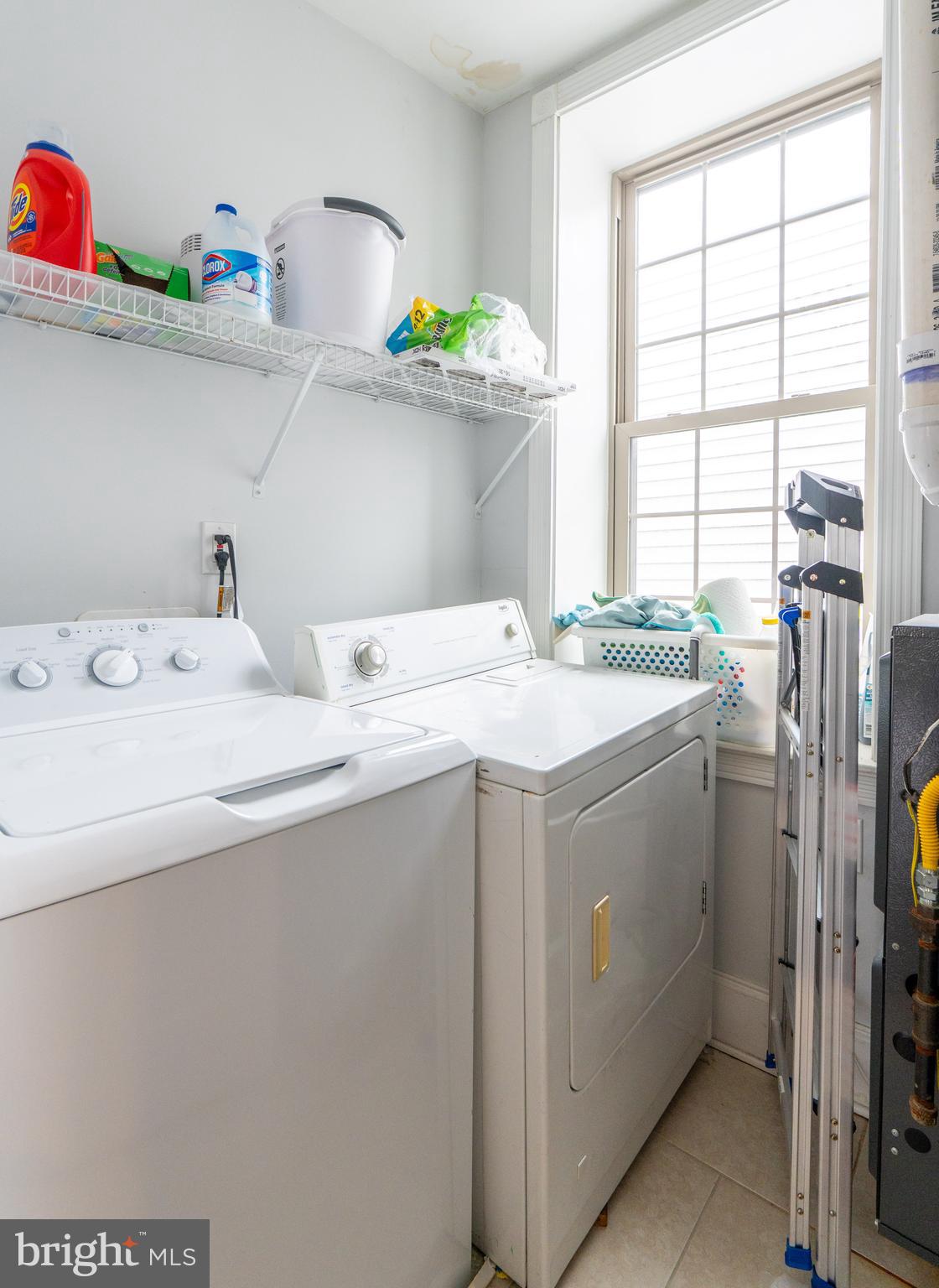 BELLA VISTA - Residential Lease