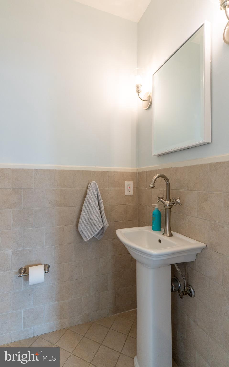 BELLA VISTA - Residential Lease