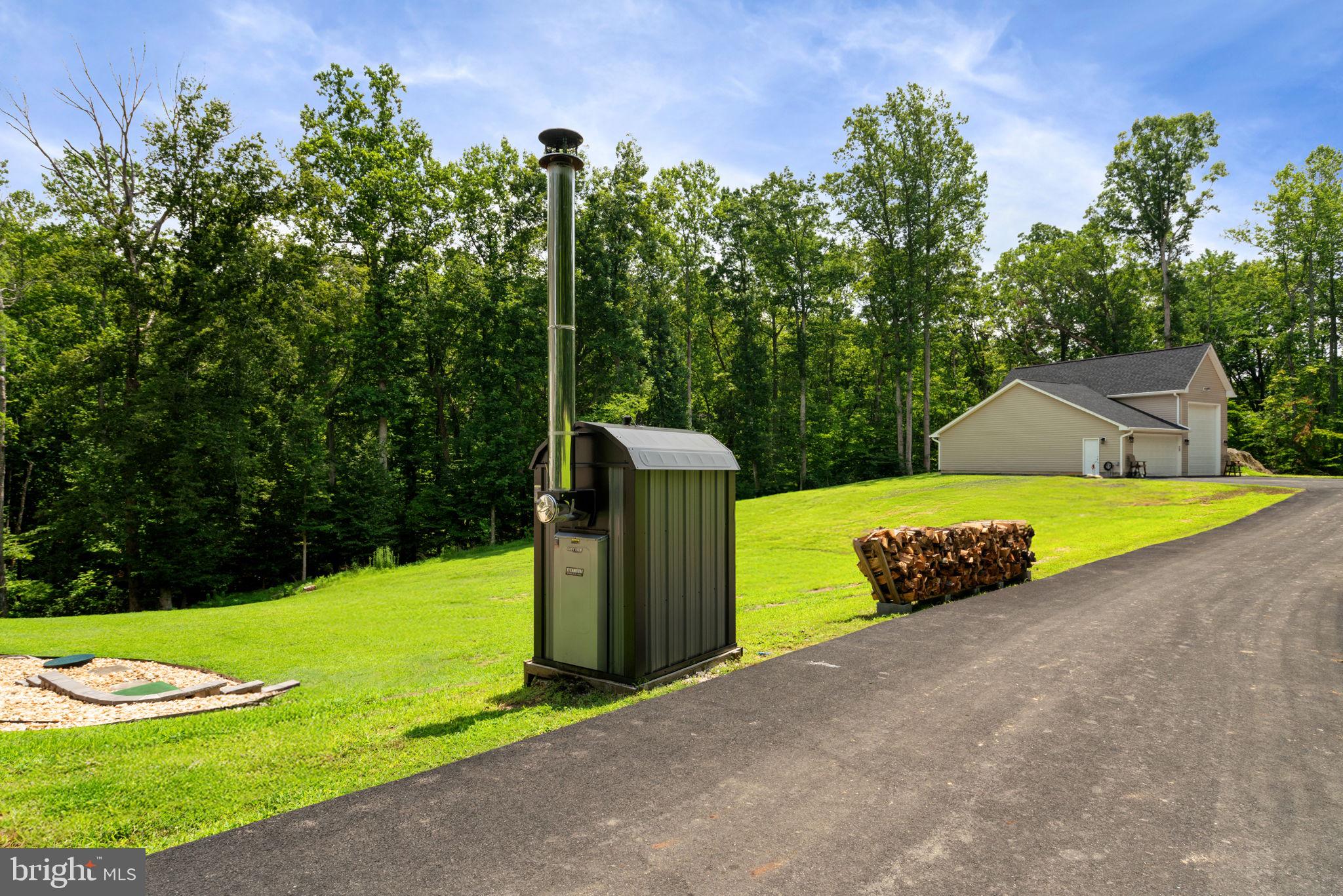 BROOKE RIDGE - Residential