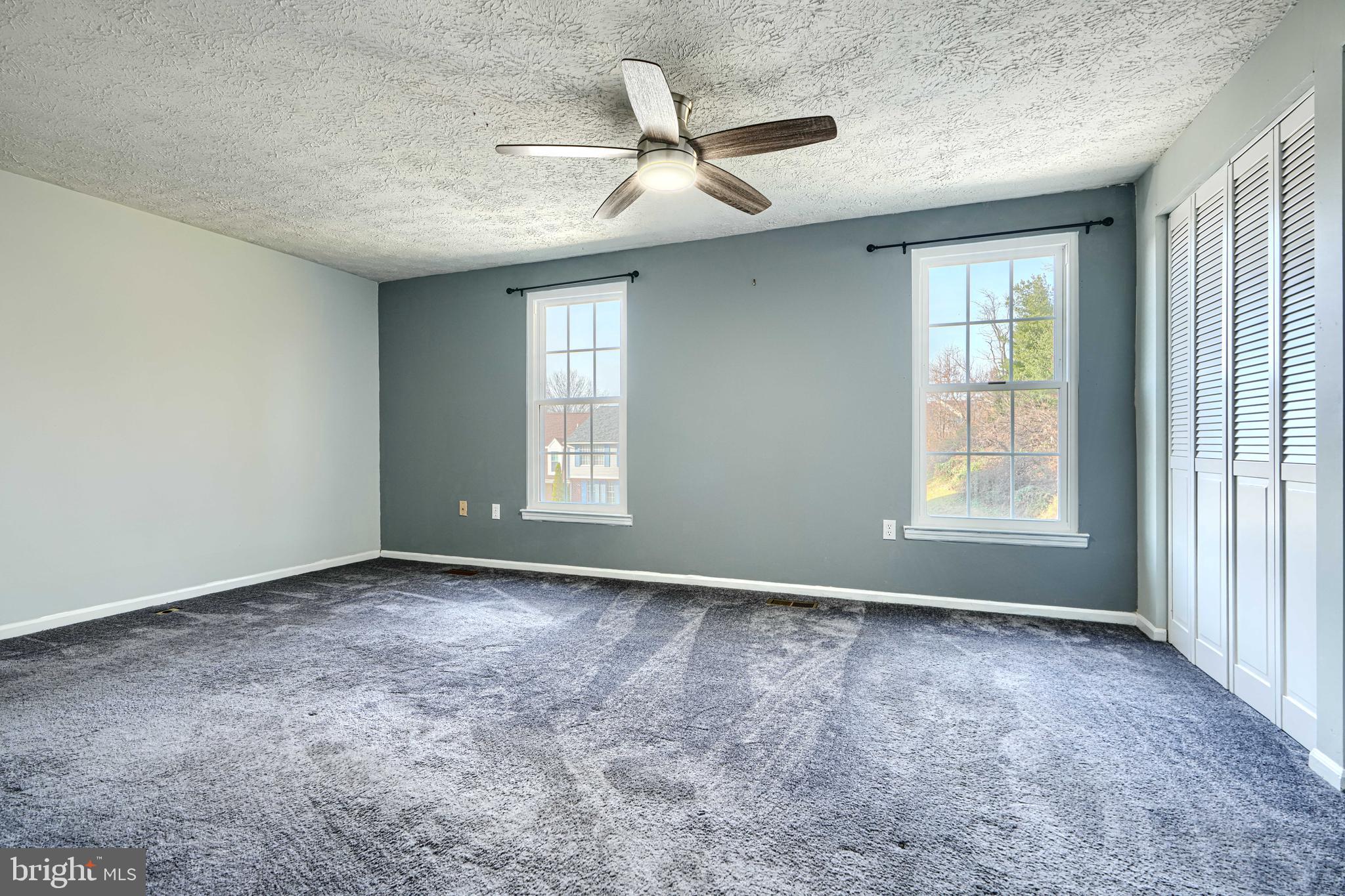 VILLAGE OF THOMAS RUN - Residential