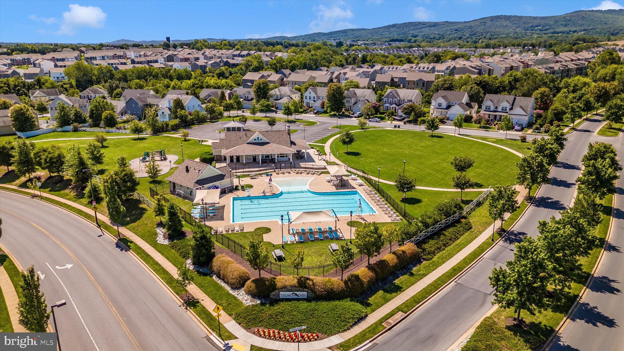 TUSCARORA CREEK - Residential