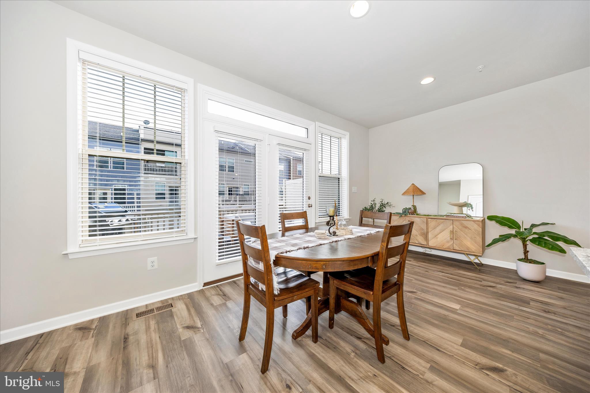 TUSCARORA CREEK - Residential